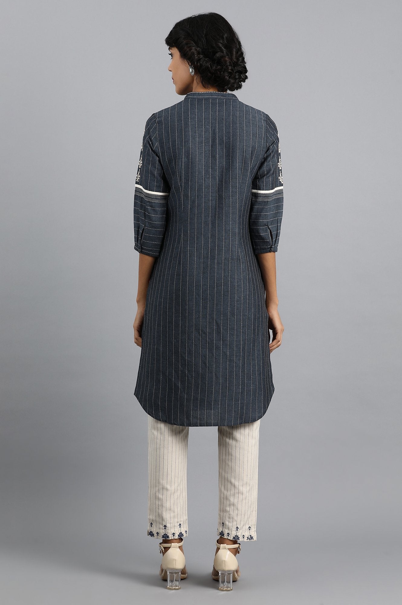 Blue Mandarin Neck Printed kurta