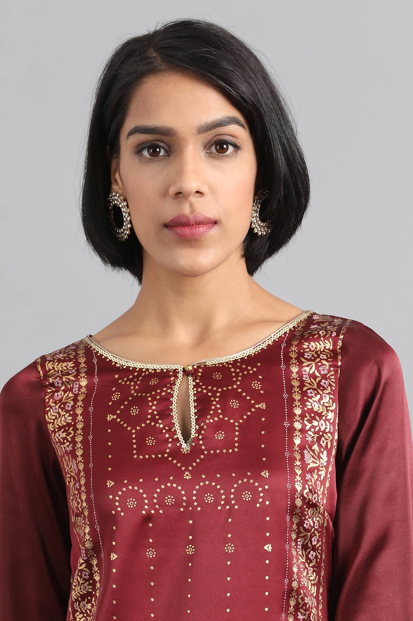 Maroon Round Neck Foil Printed kurta