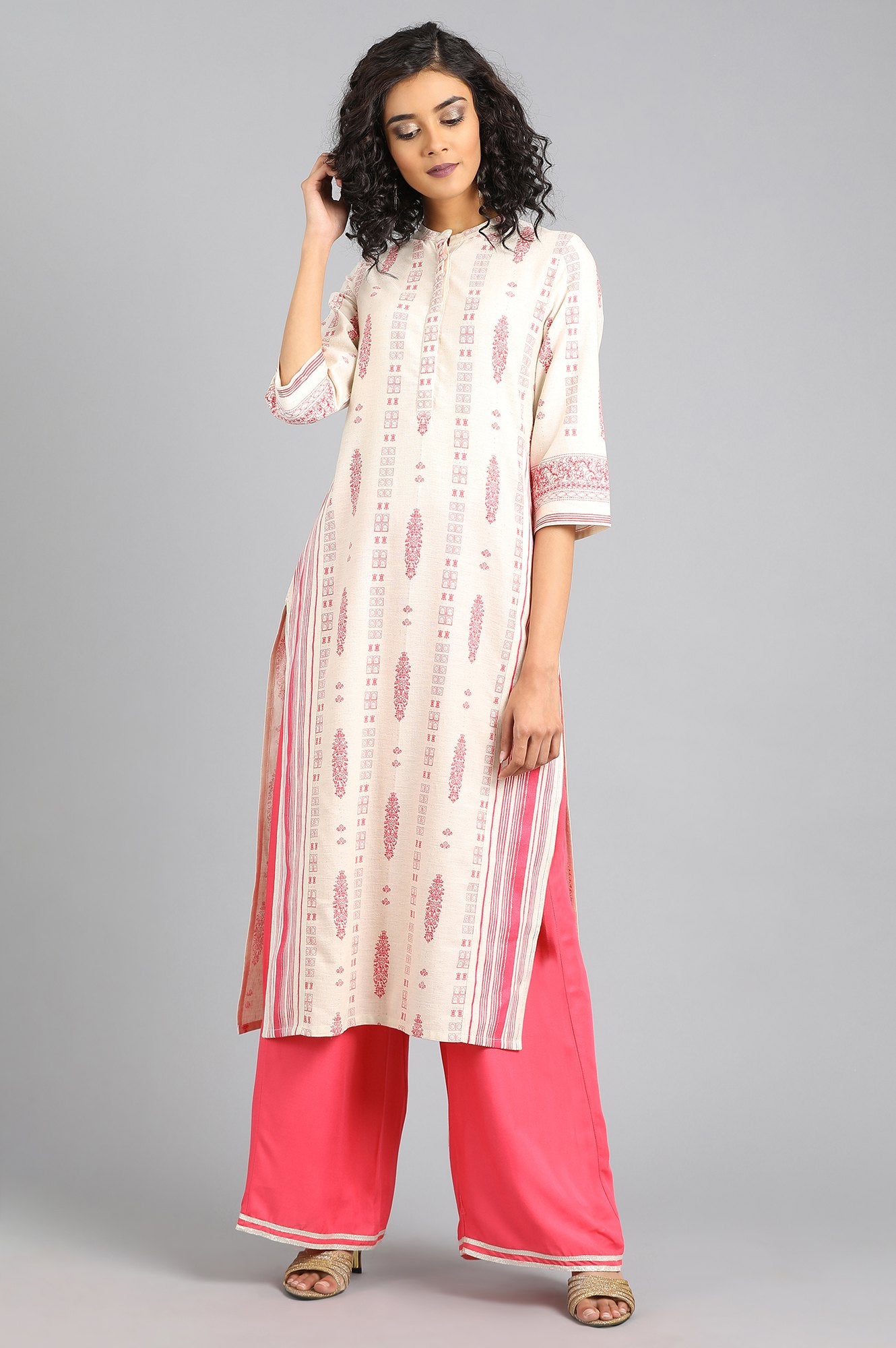 Off-White Mandarin Neck kurta