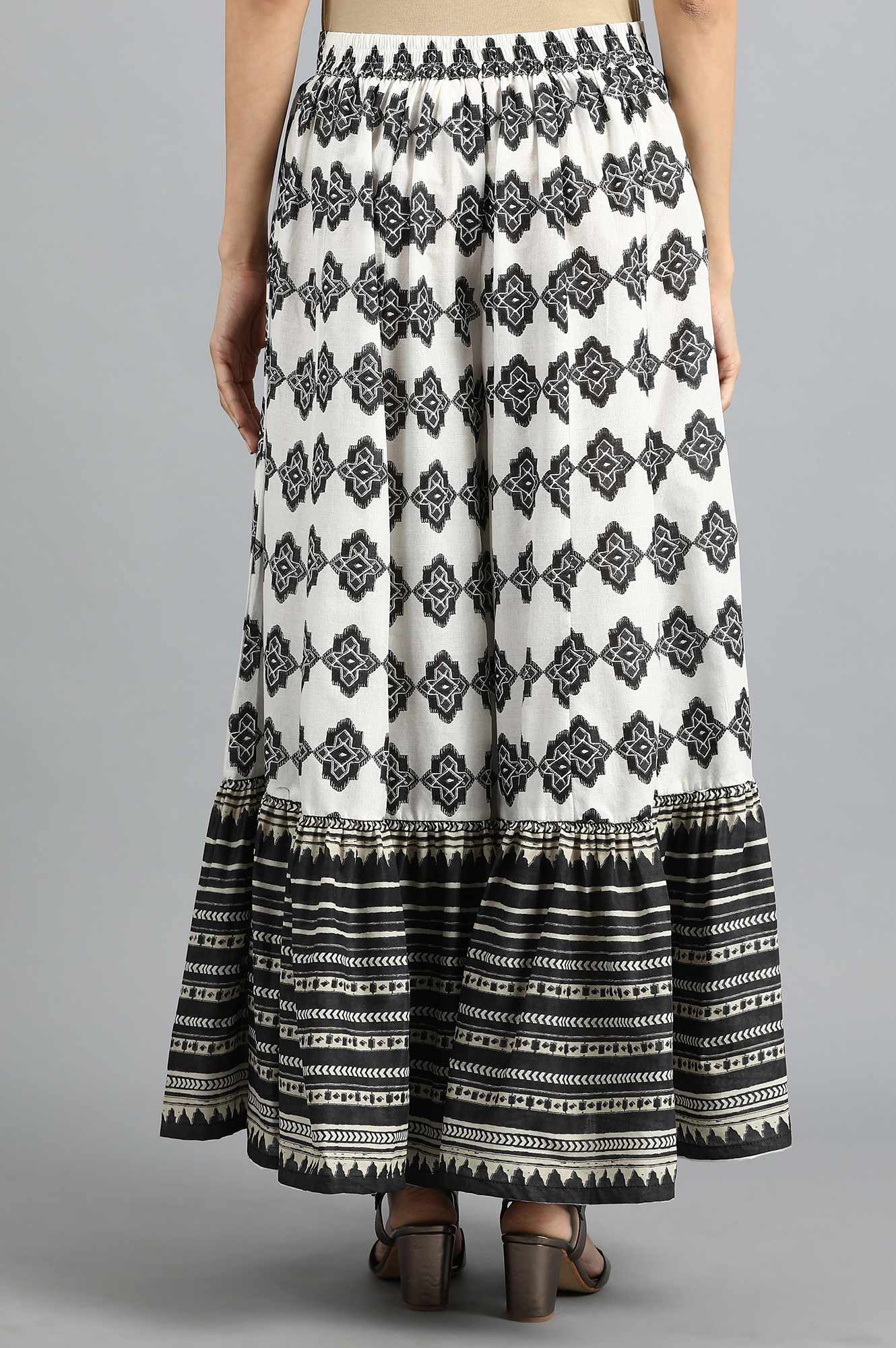 Black & White Printed Sharara