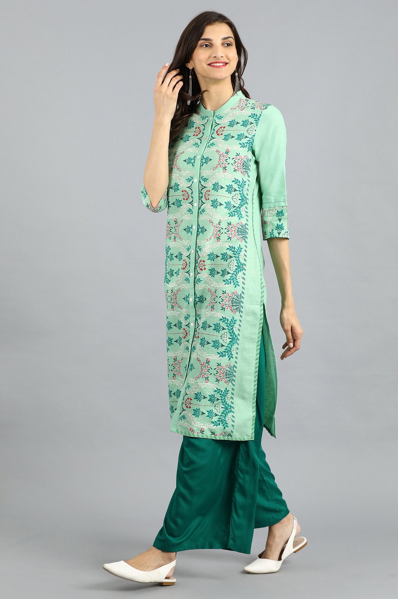 Green Solid Parallel Pants