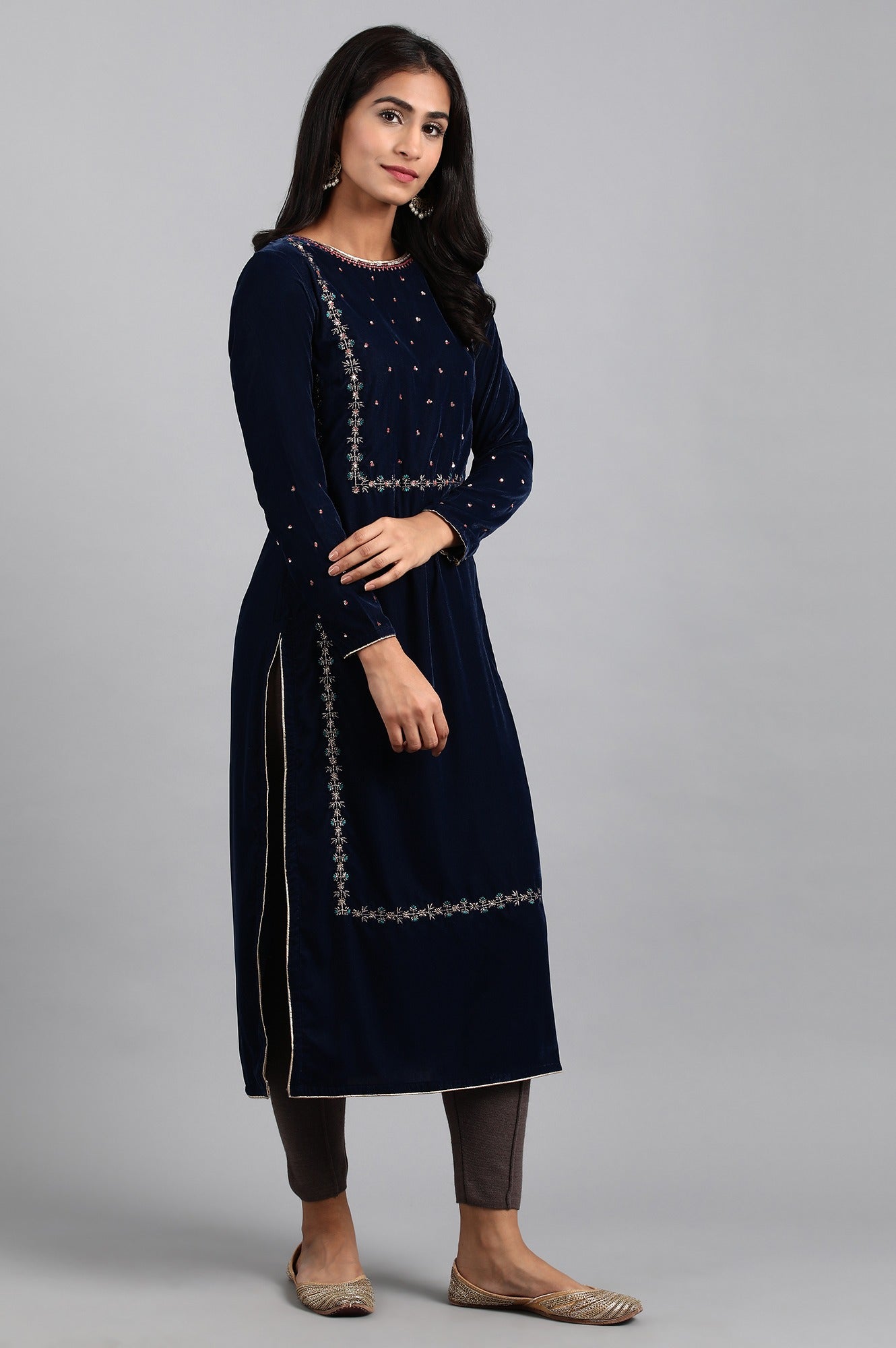 Blue Round Neck Velvet Winter kurta
