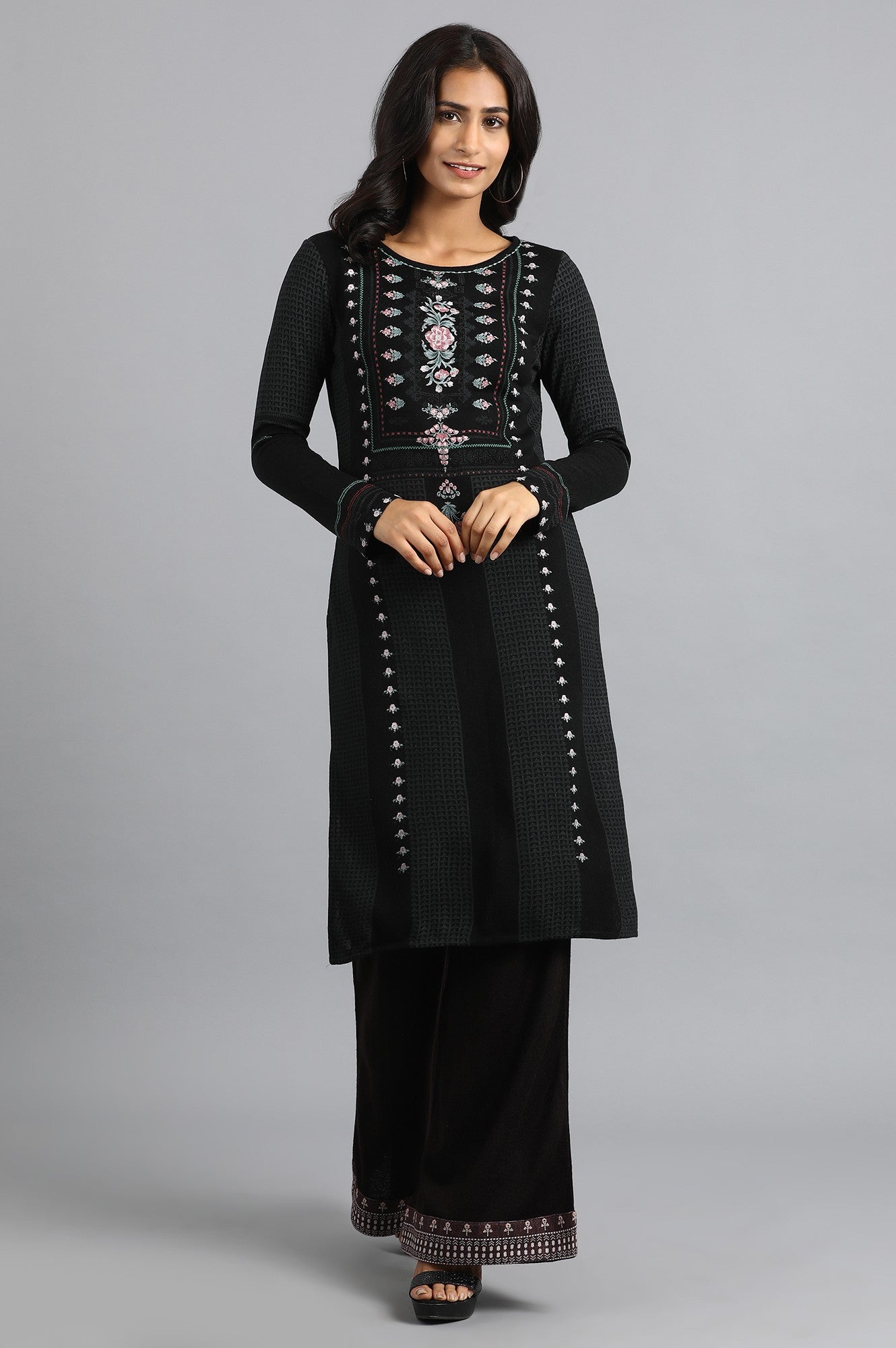 Black Round Neck Winter kurta