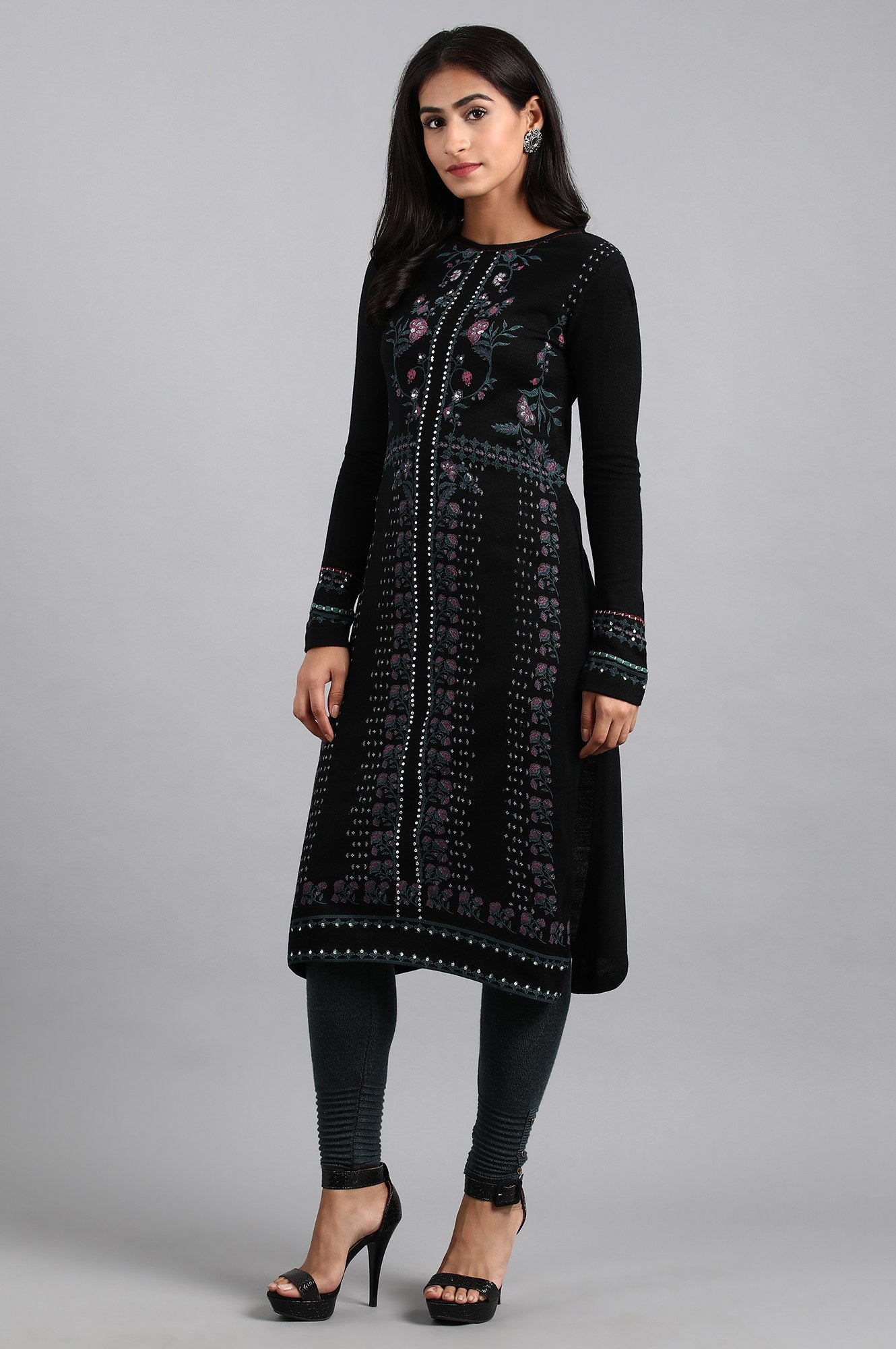 Black Round Neck Winter kurta