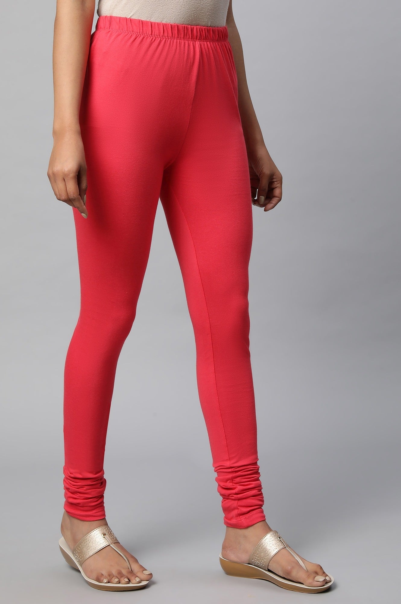 Red Solid Skinny Fit Cotton Churidar With Elasticated Waistband