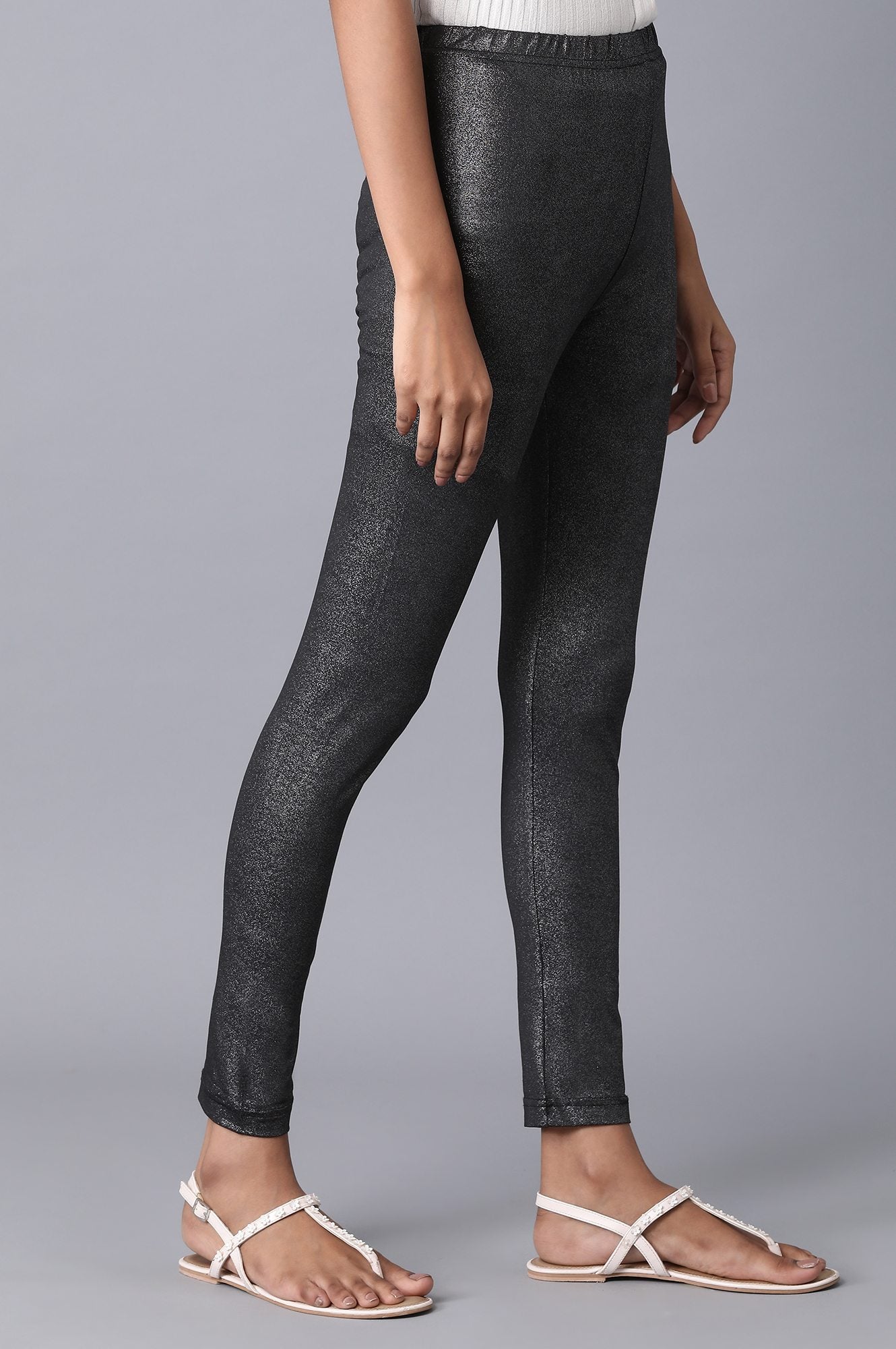 Black Solid Skinny Fit Tights With Elasticated Waistband