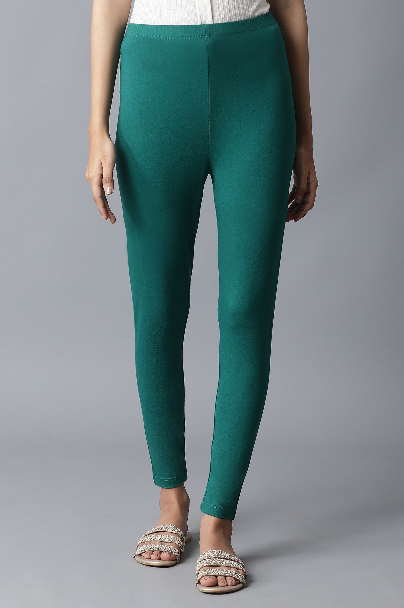 Green Solid Skinny Fit Cotton Tights With Elasticated Waistband