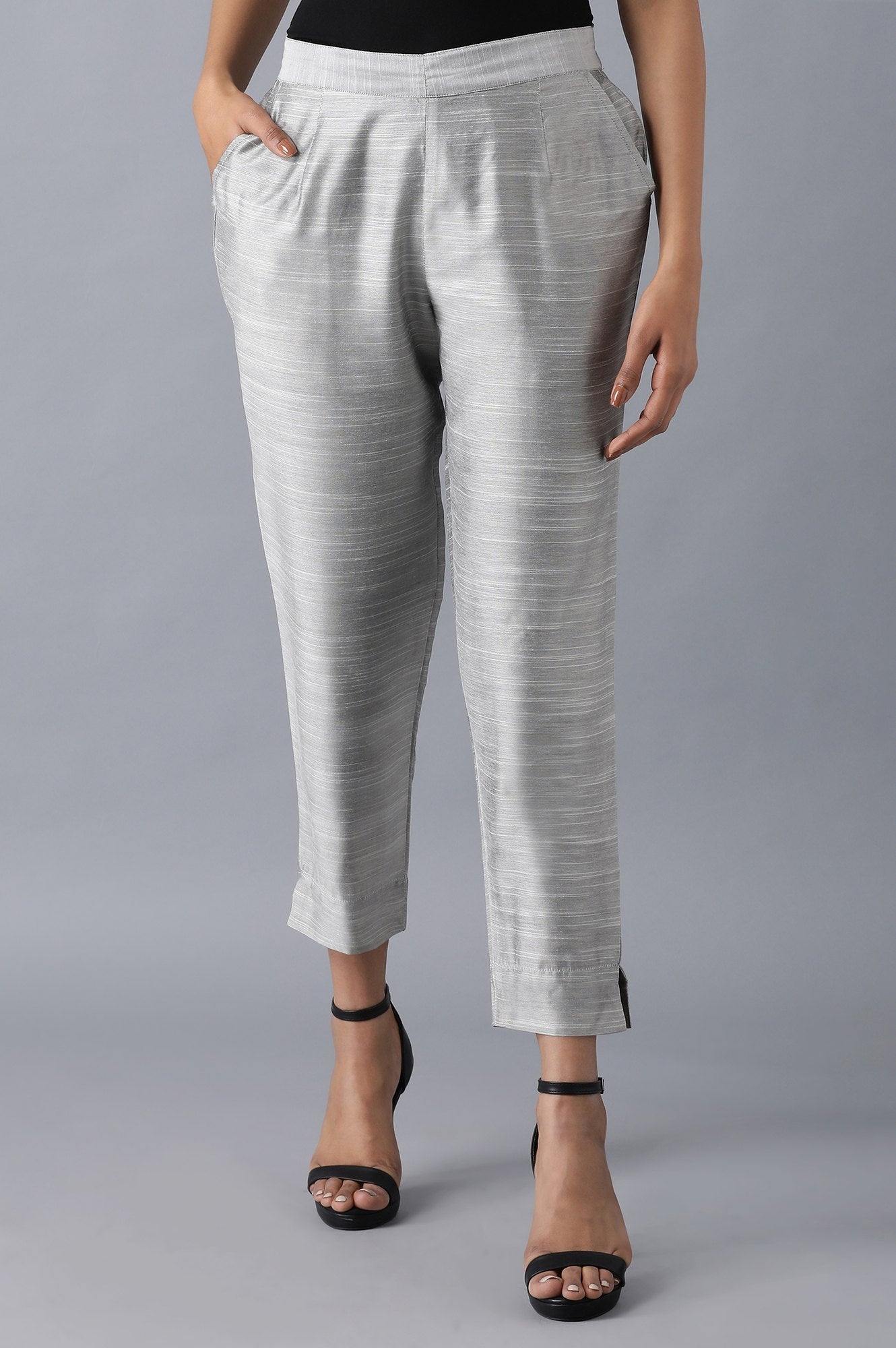 Grey Solid Straight Fit Woven Trousers With Side Pockets