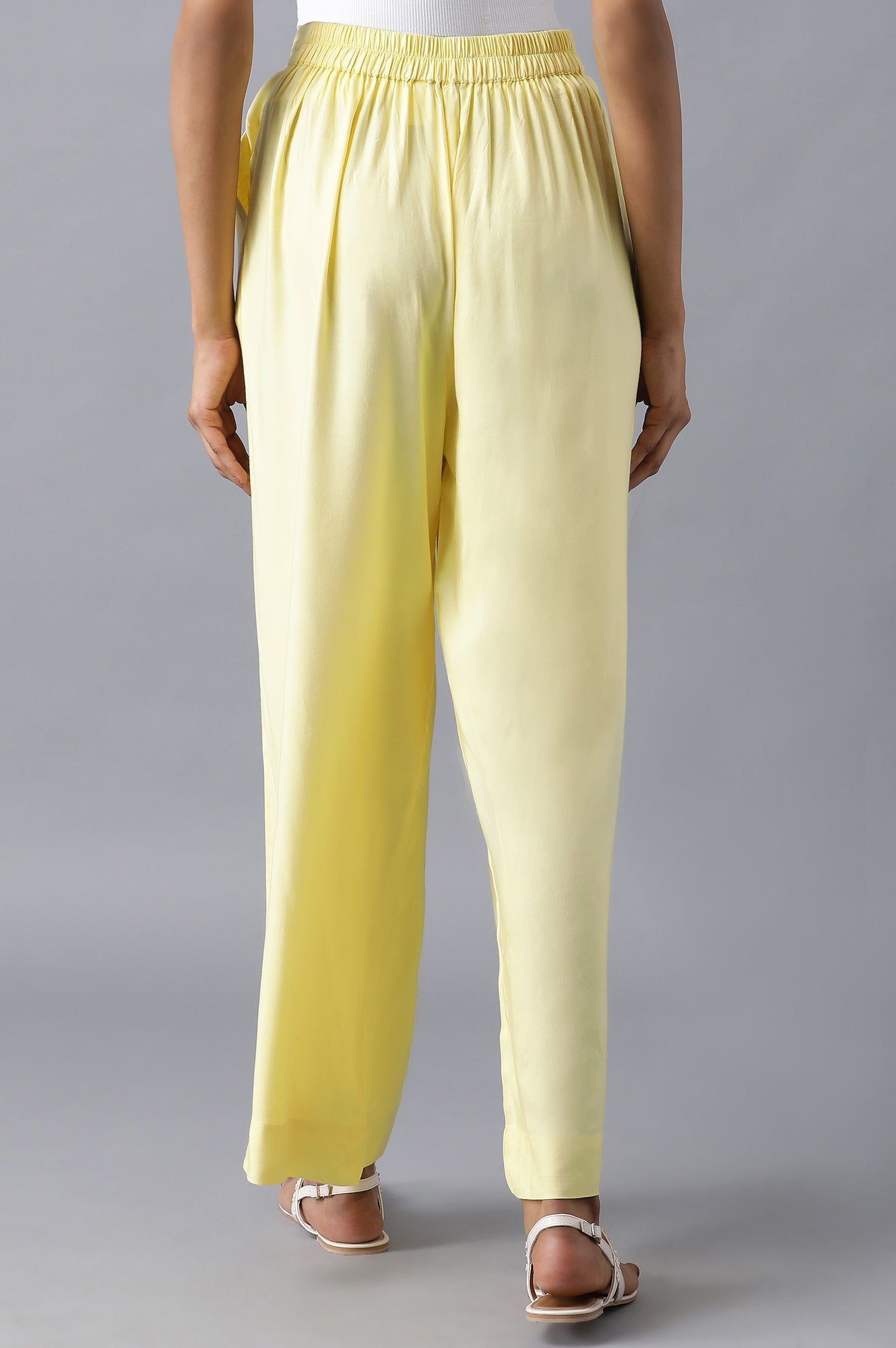 Yellow Solid Straight Fit Cotton Palazzo