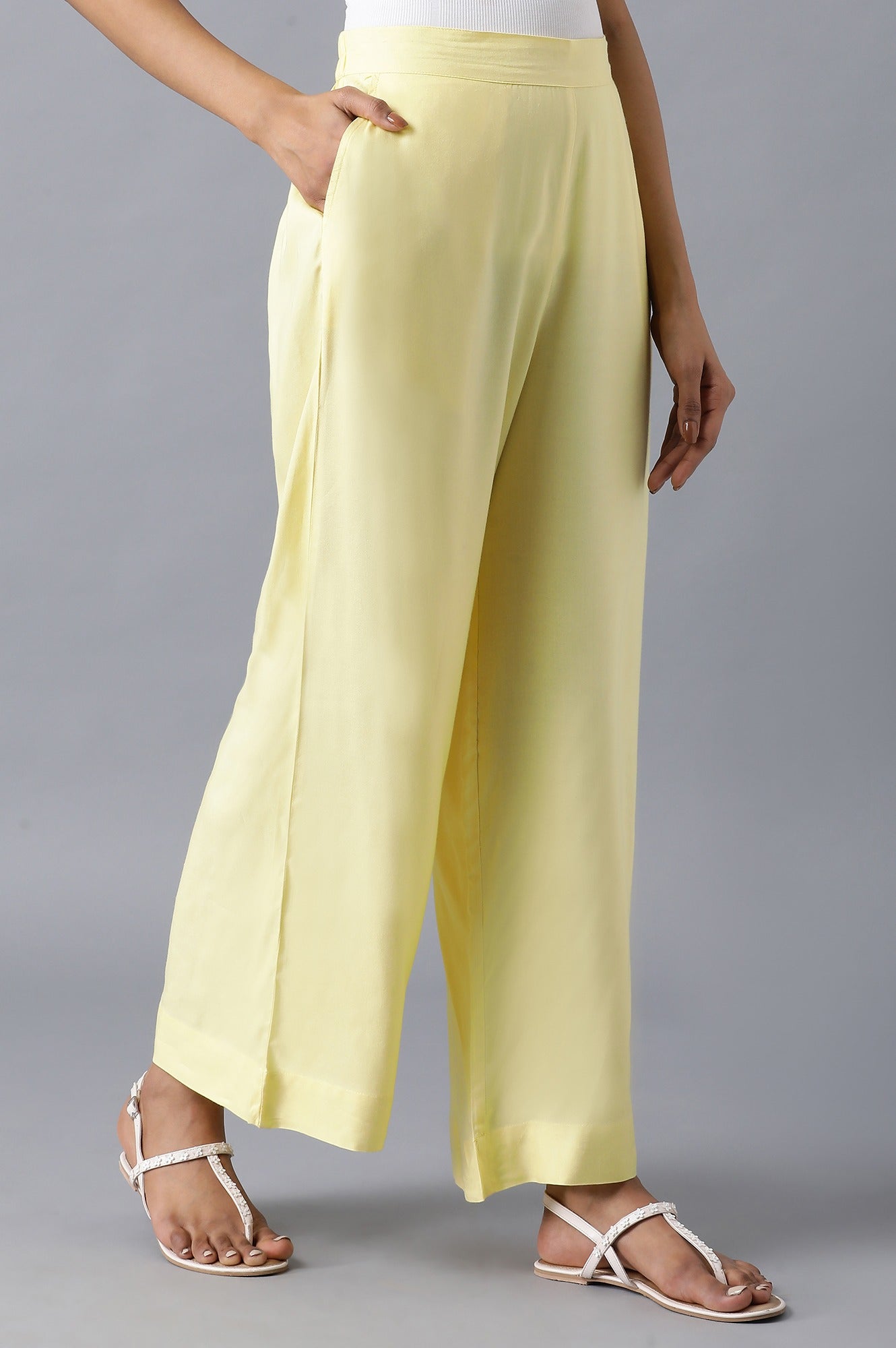 Yellow Solid Straight Fit Cotton Palazzo