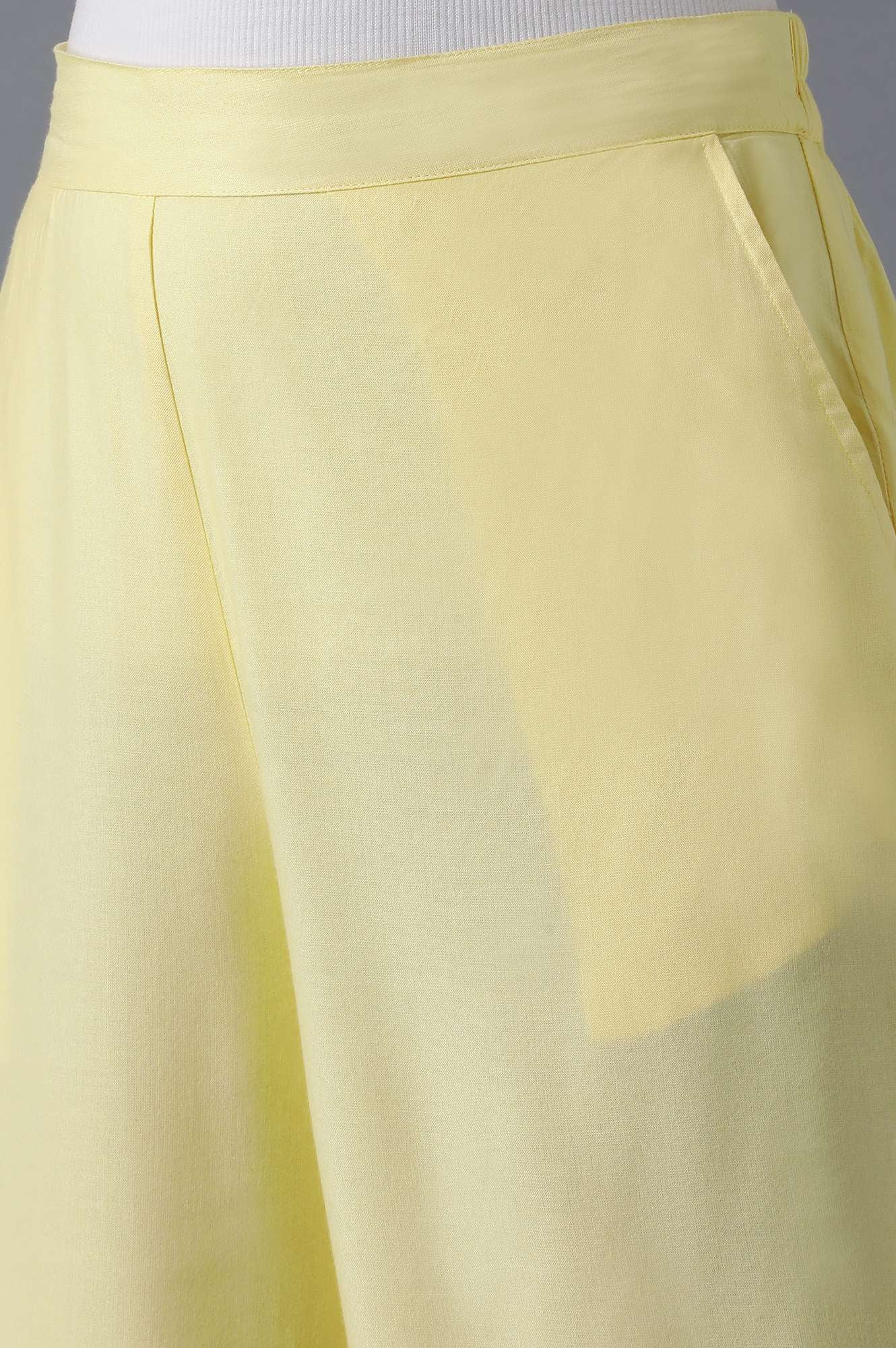 Yellow Solid Straight Fit Cotton Palazzo