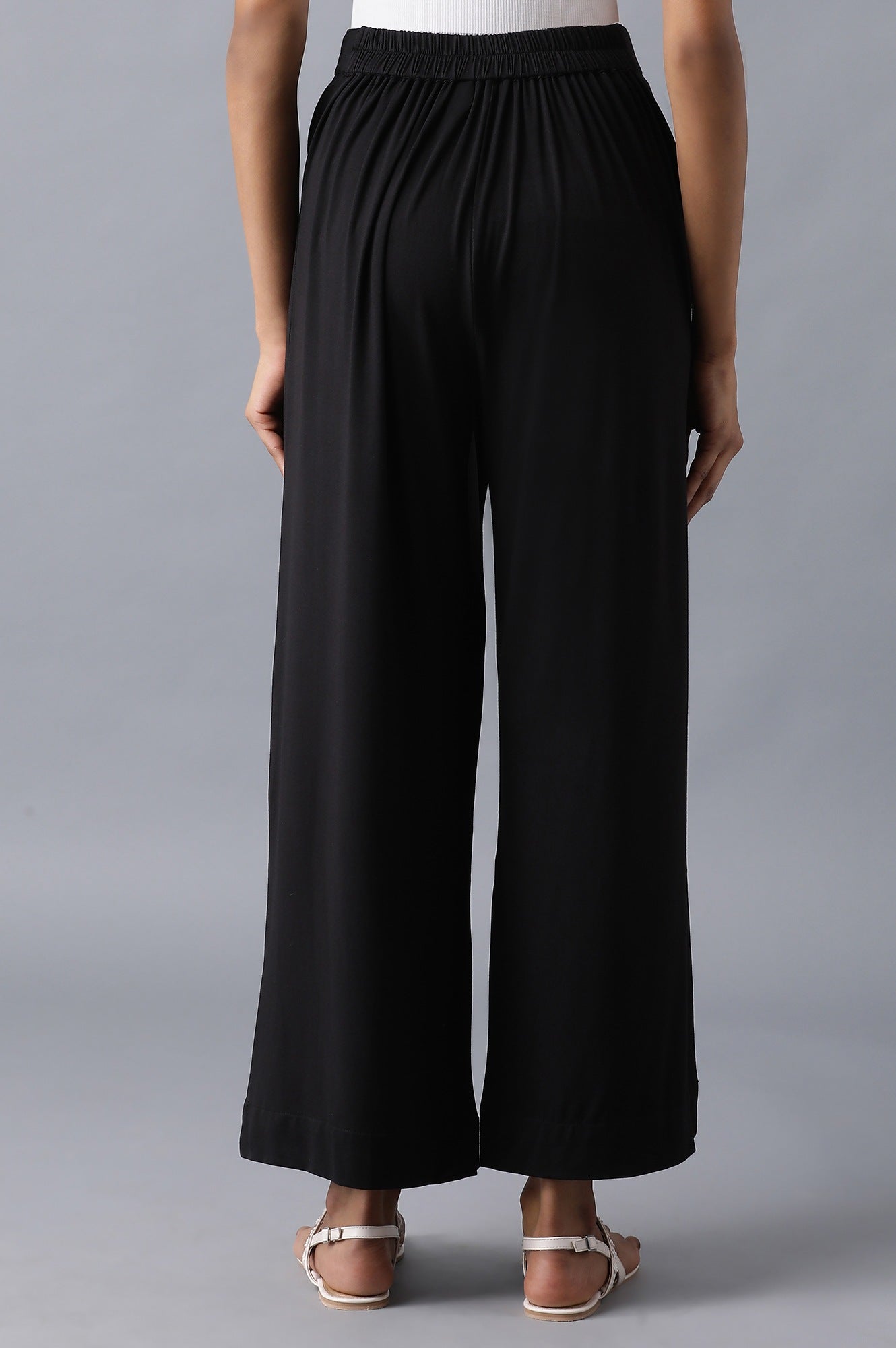 Black Solid Straight Fit Cotton Palazzo