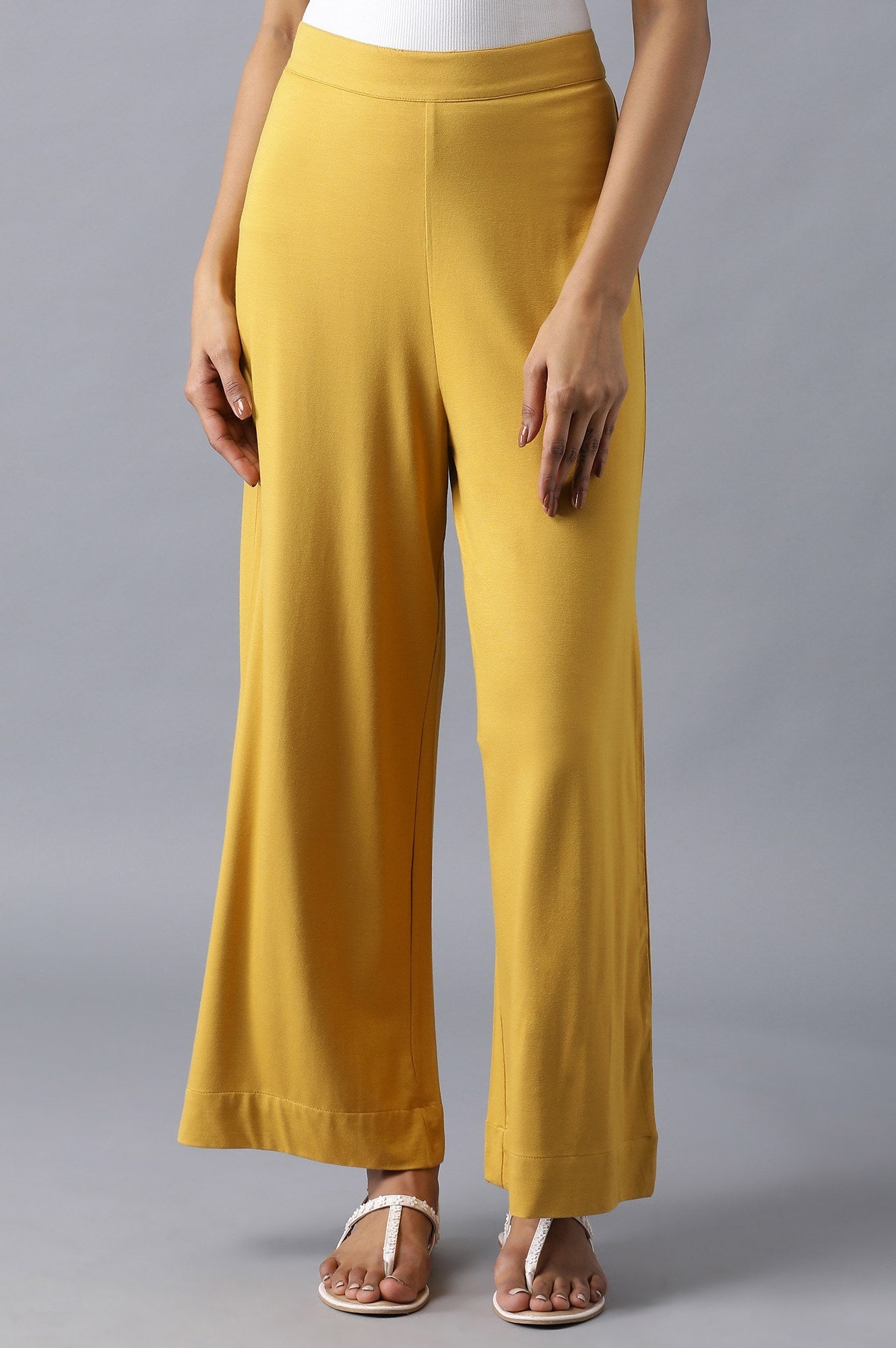 Yellow Solid Straight Fit Cotton Palazzo With Elasticated Waist