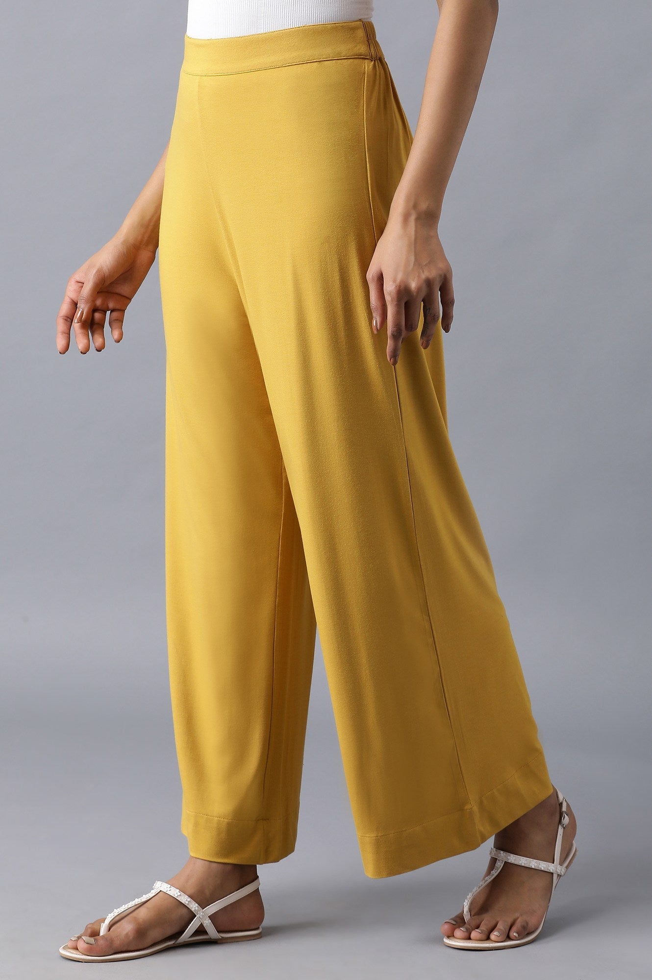 Yellow Solid Straight Fit Cotton Palazzo With Elasticated Waist