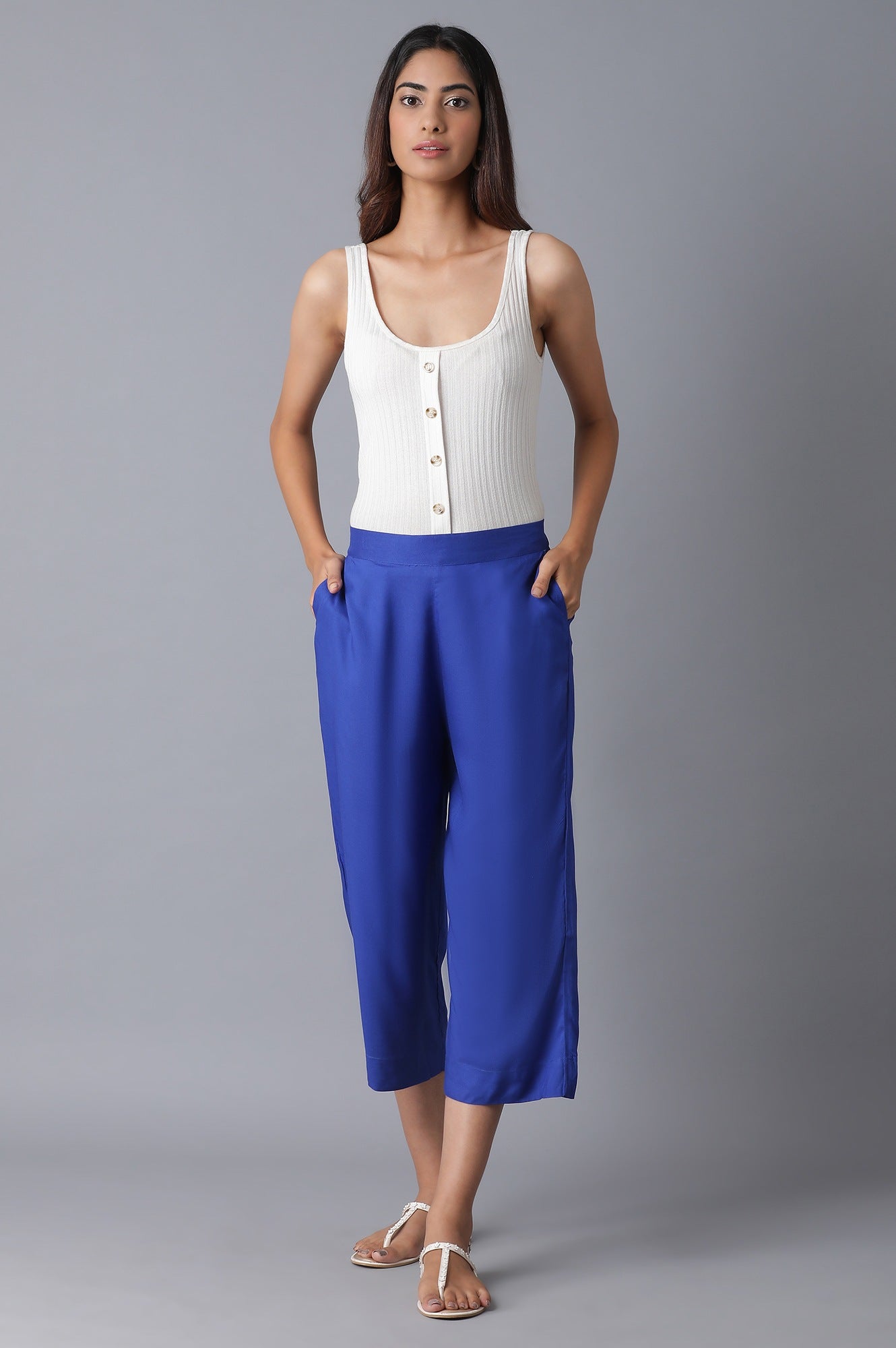 Blue Solid Straight Fit Culottes With Elasticated Waist