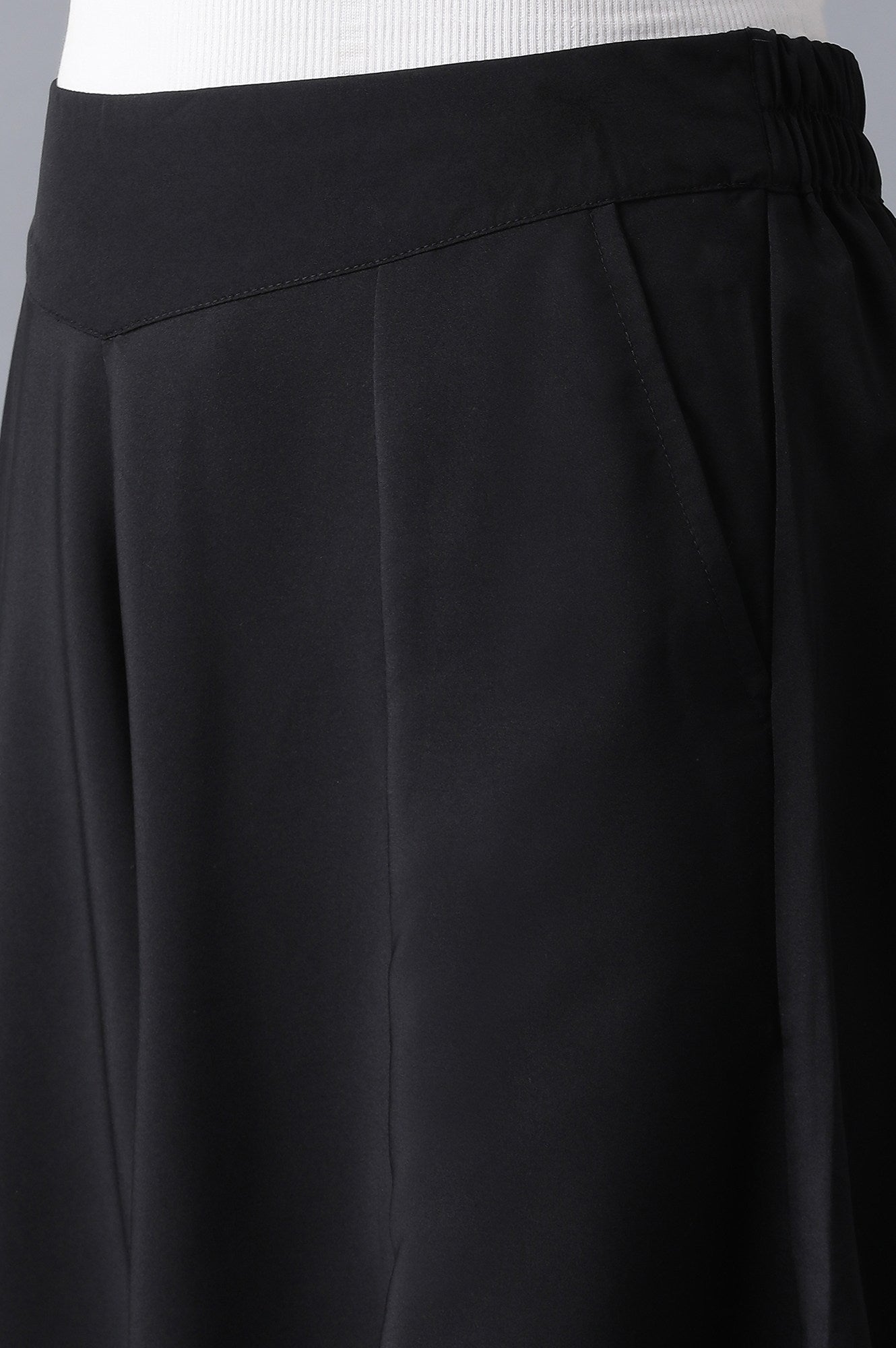 Black Solid Flared Cotton Palazzo With Elasticated Waistband