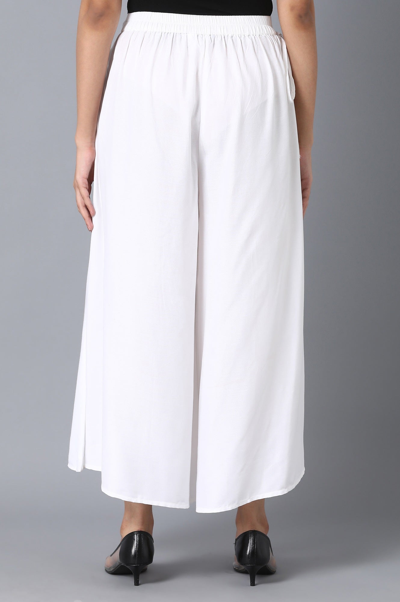 White Solid Flared Cotton Culottes With Elasticated Waist