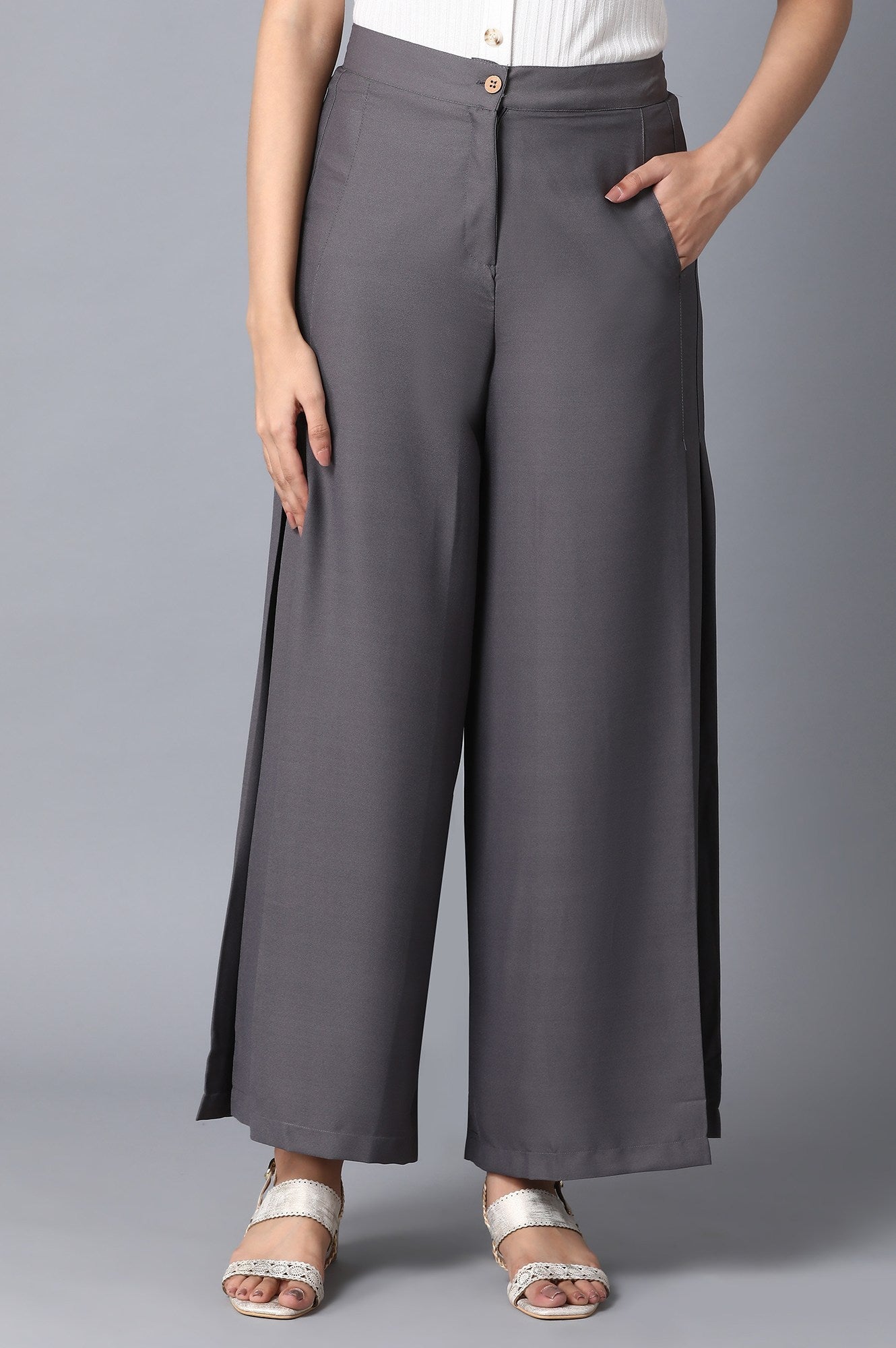 Grey Solid Flared Woven Palazzo With Front Zip