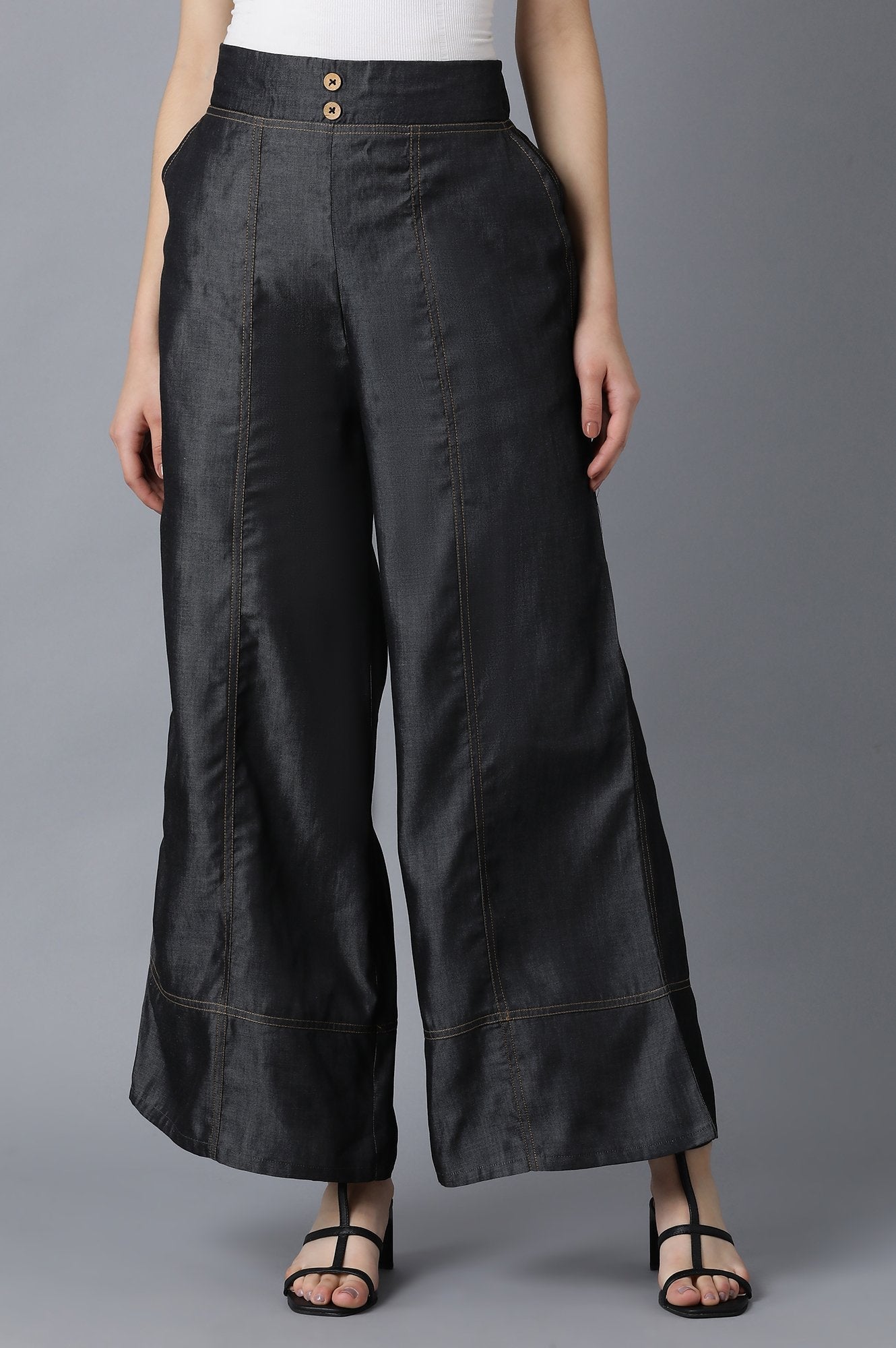 Black Solid Flared Denim Palazzo With Front Buttons