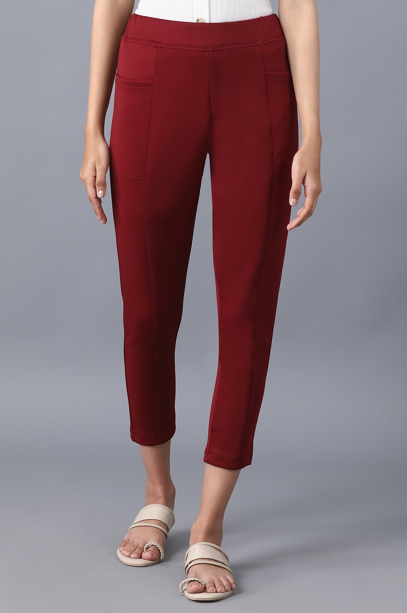 Brown Solid Skinny Fit Tights With Elasticated Waistband