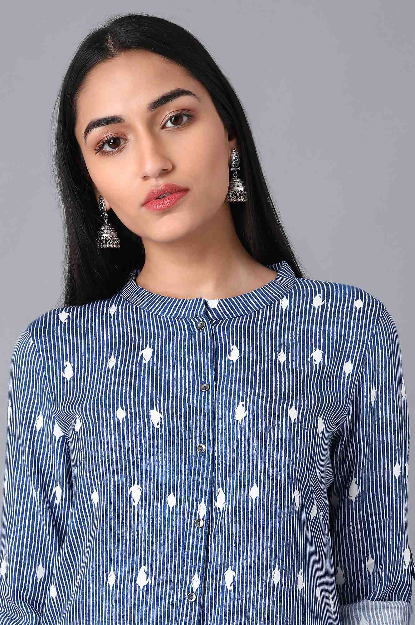 Blue Mandarin Neck Printed kurta