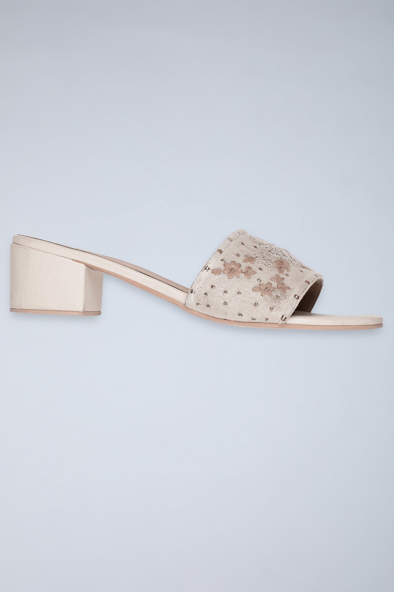 W Ecru Almond Toe Block Heel-WDoran