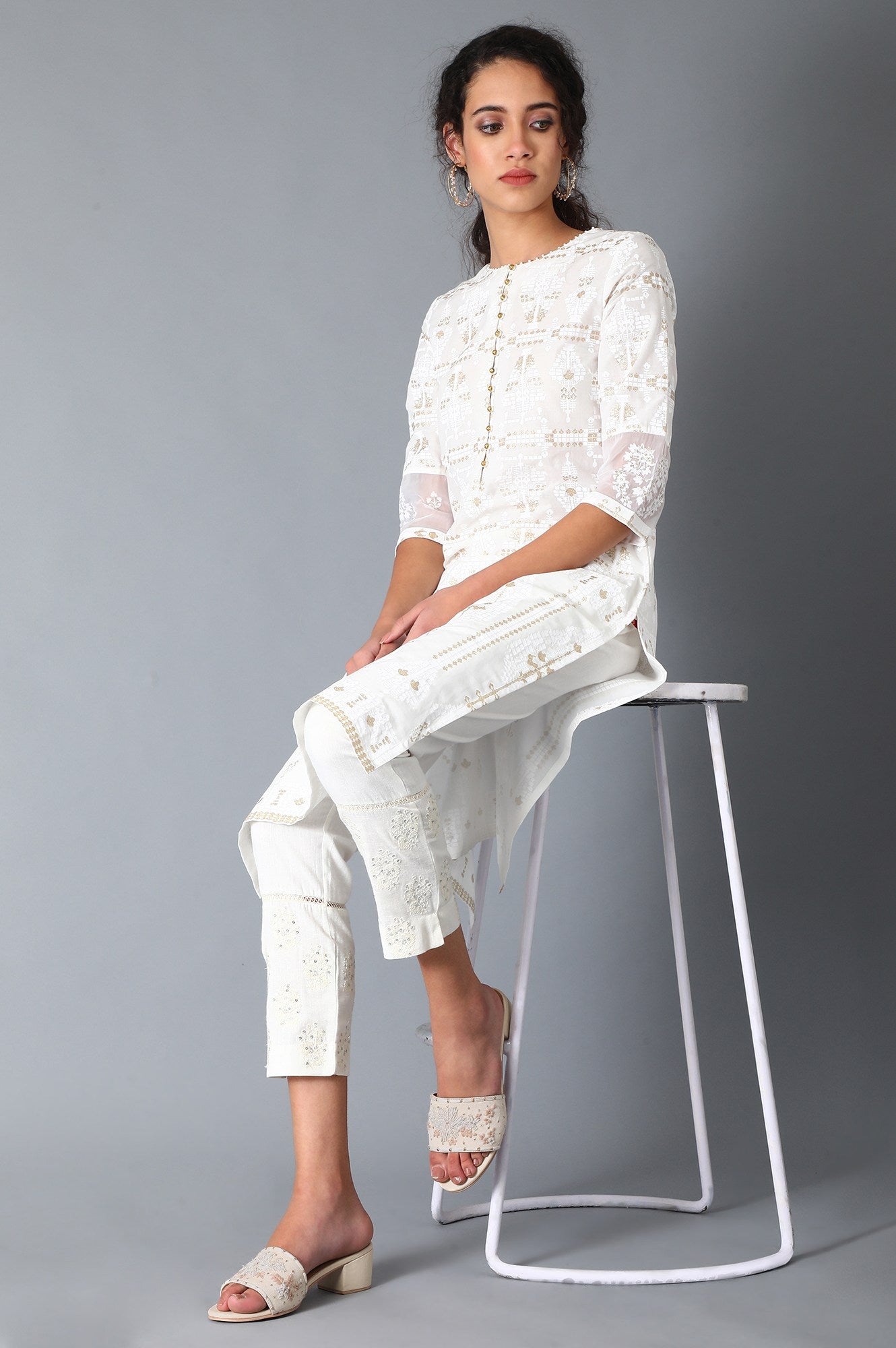 W Ecru Almond Toe Block Heel-WDoran