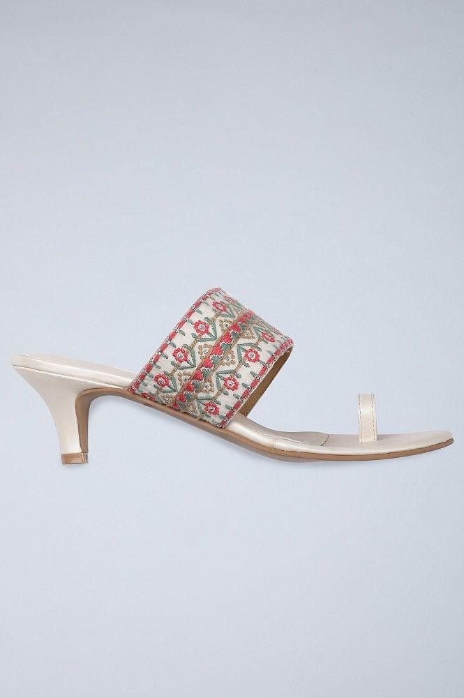 W Ecru Almond Toe Kitten Heel-WDale - wforwoman