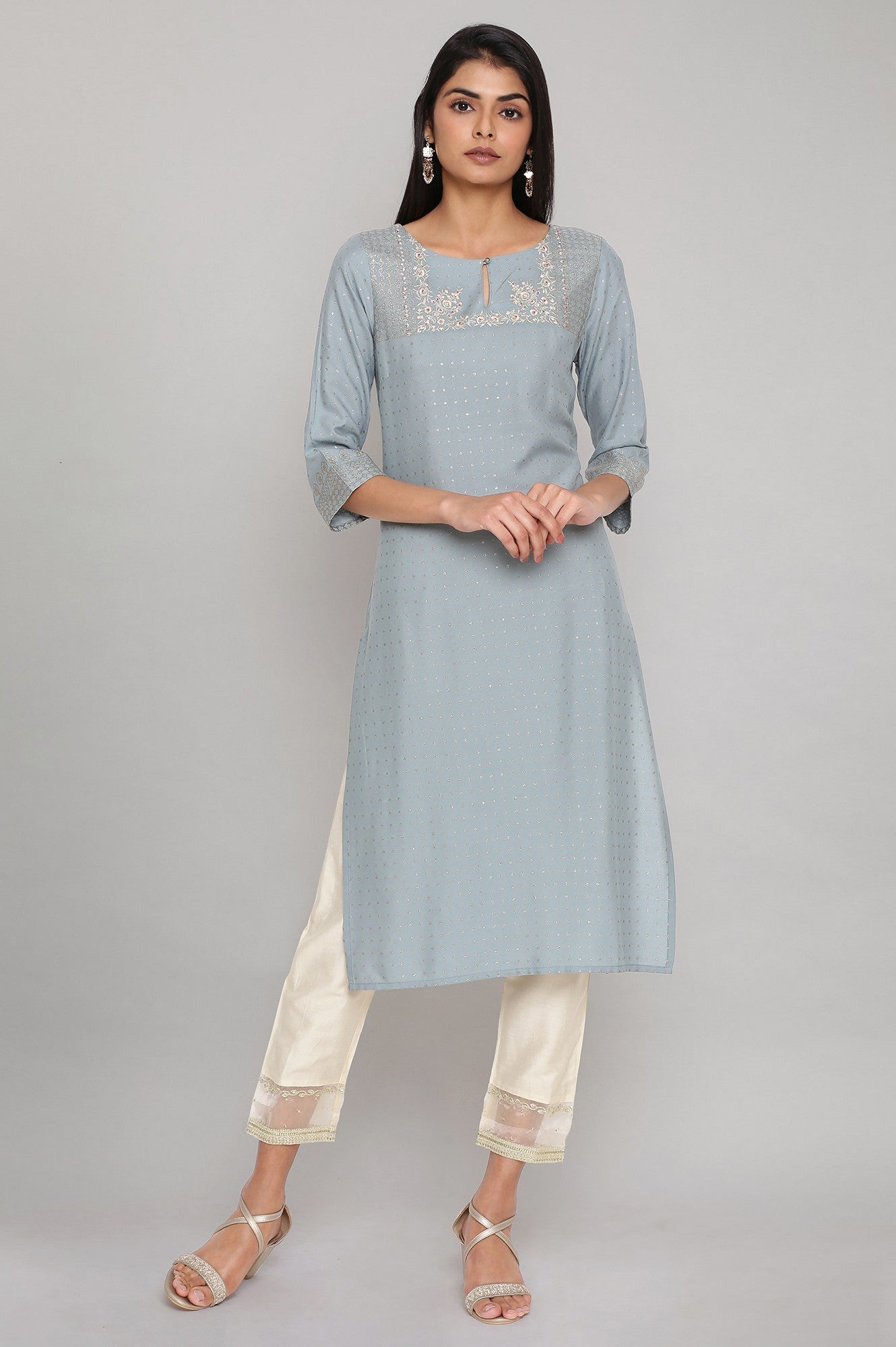 Beige Solid Slim Pants