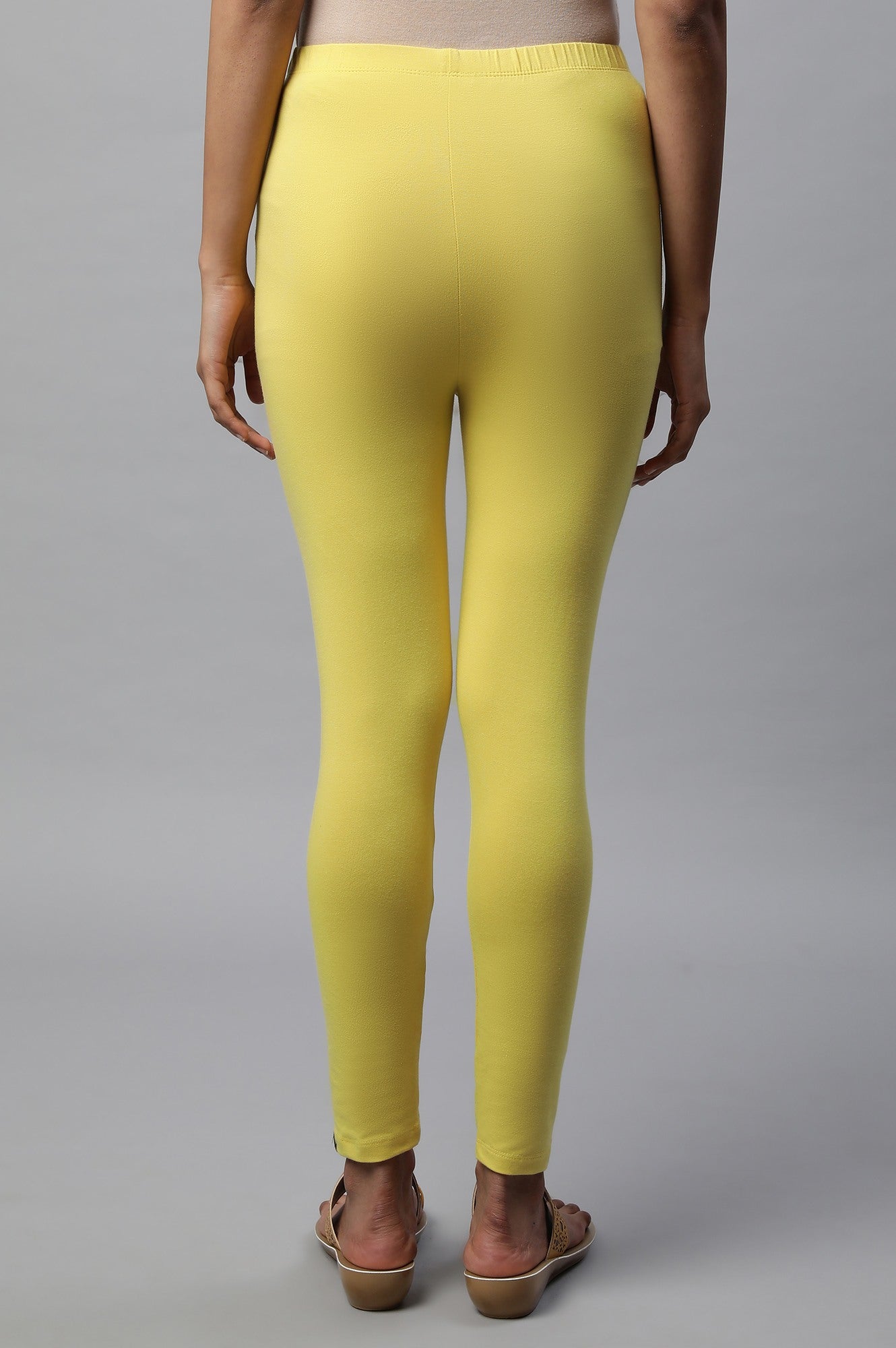 Yellow Solid Skinny Fit Cotton Tights With Elasticated Waistband