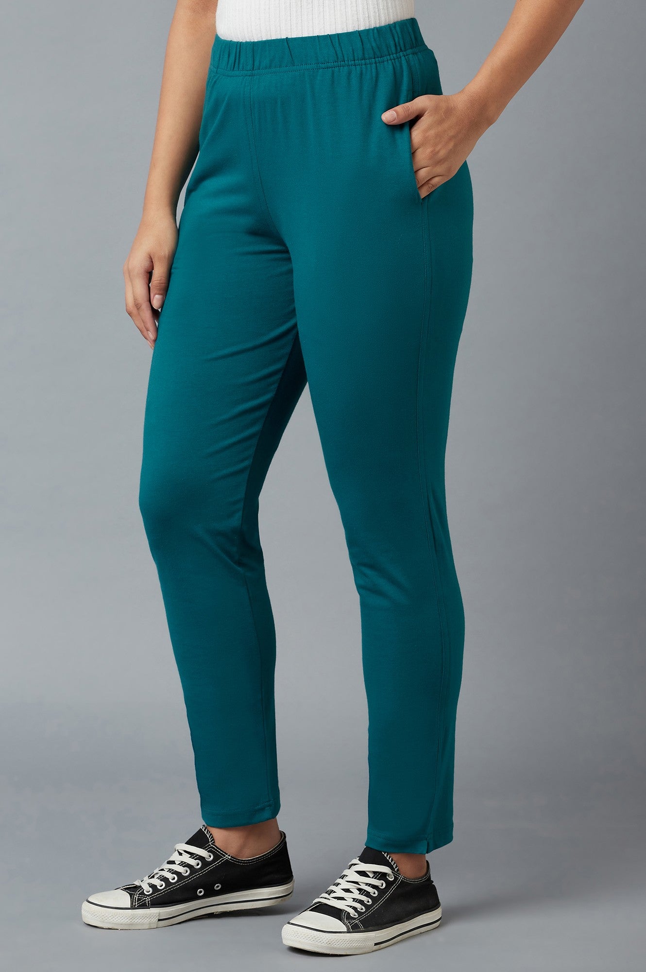 Teal Green Solid Regular Fit Cotton Pants with Elasticated Waist