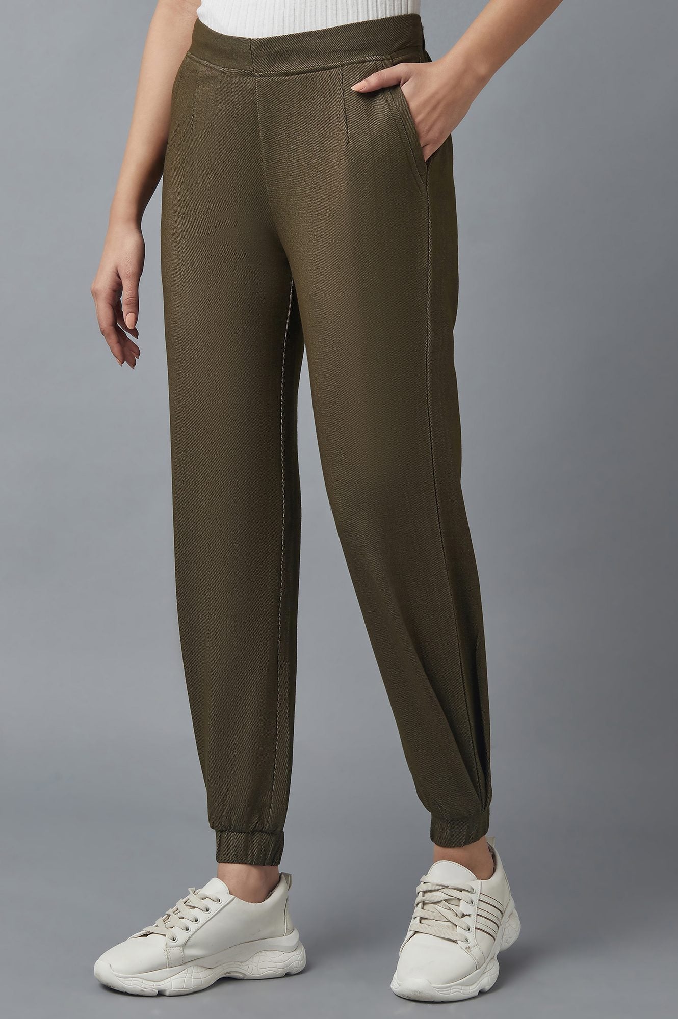 Olive Solid Tapered Cotton Pants with Pleated Detail