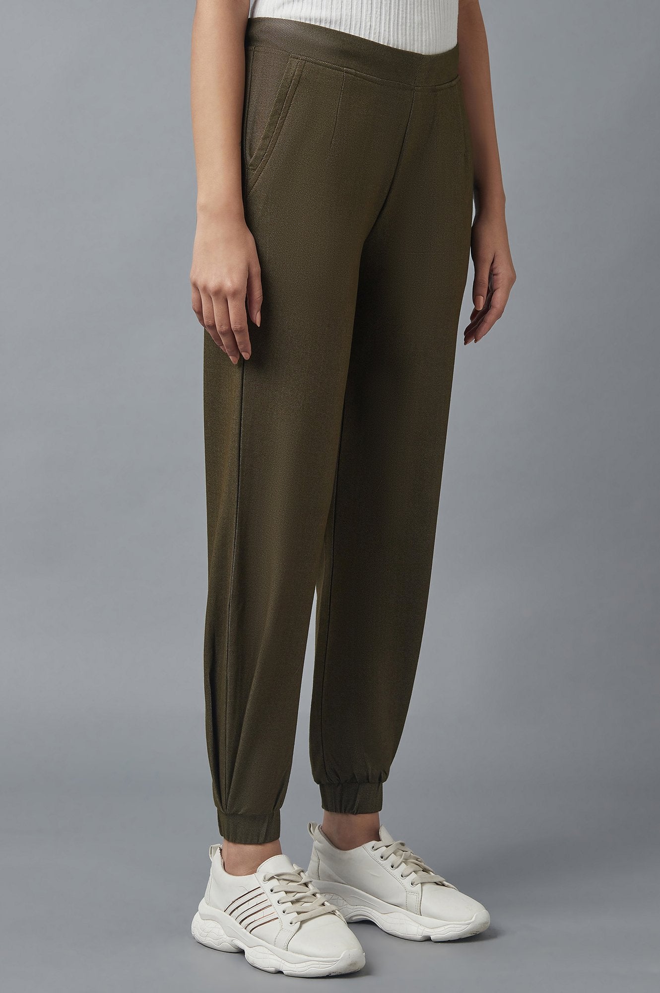 Olive Solid Tapered Cotton Pants with Pleated Detail