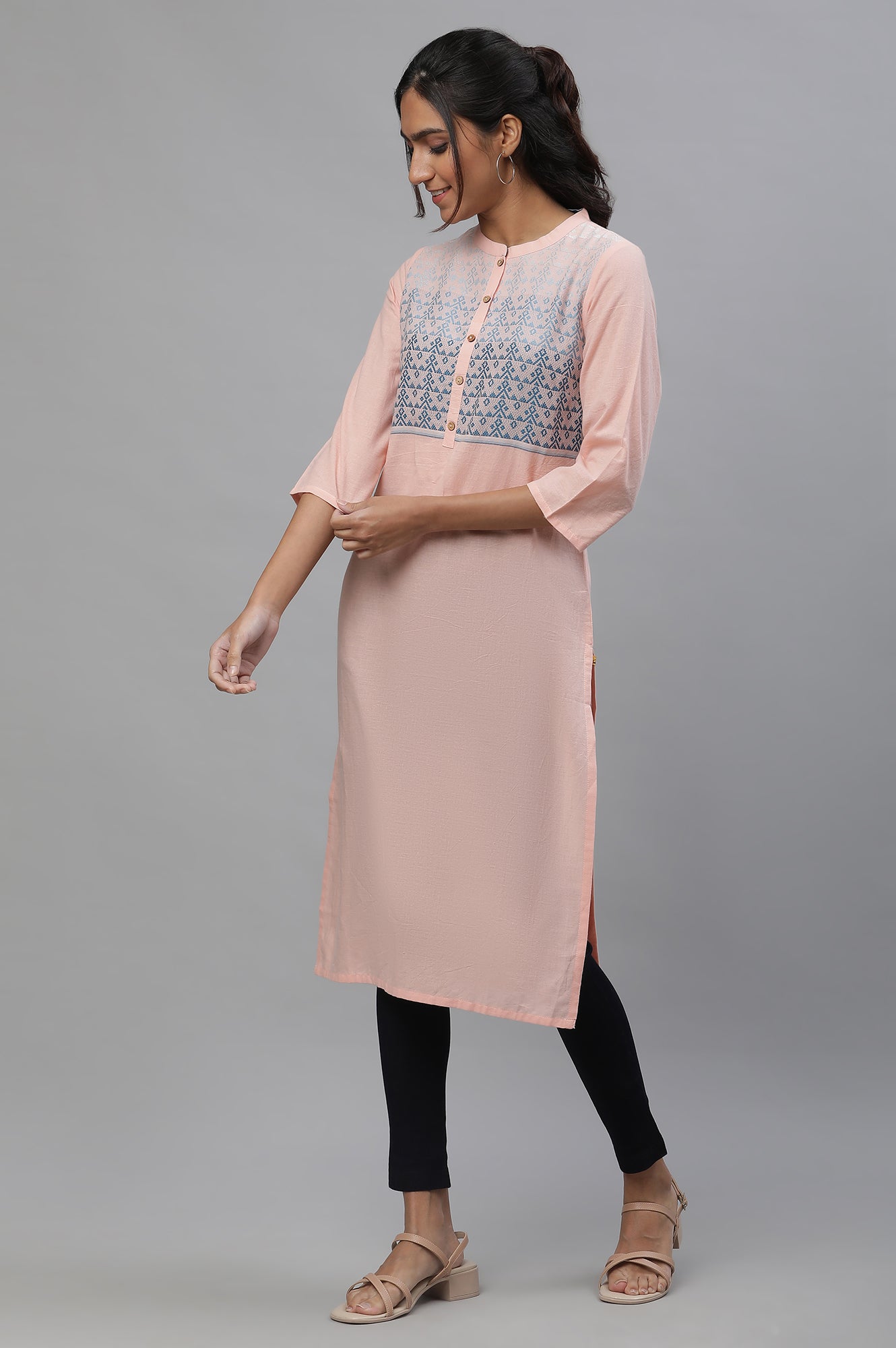 Navy Blue Solid Slim Fit Denim Jeggings With Pintuck Detail