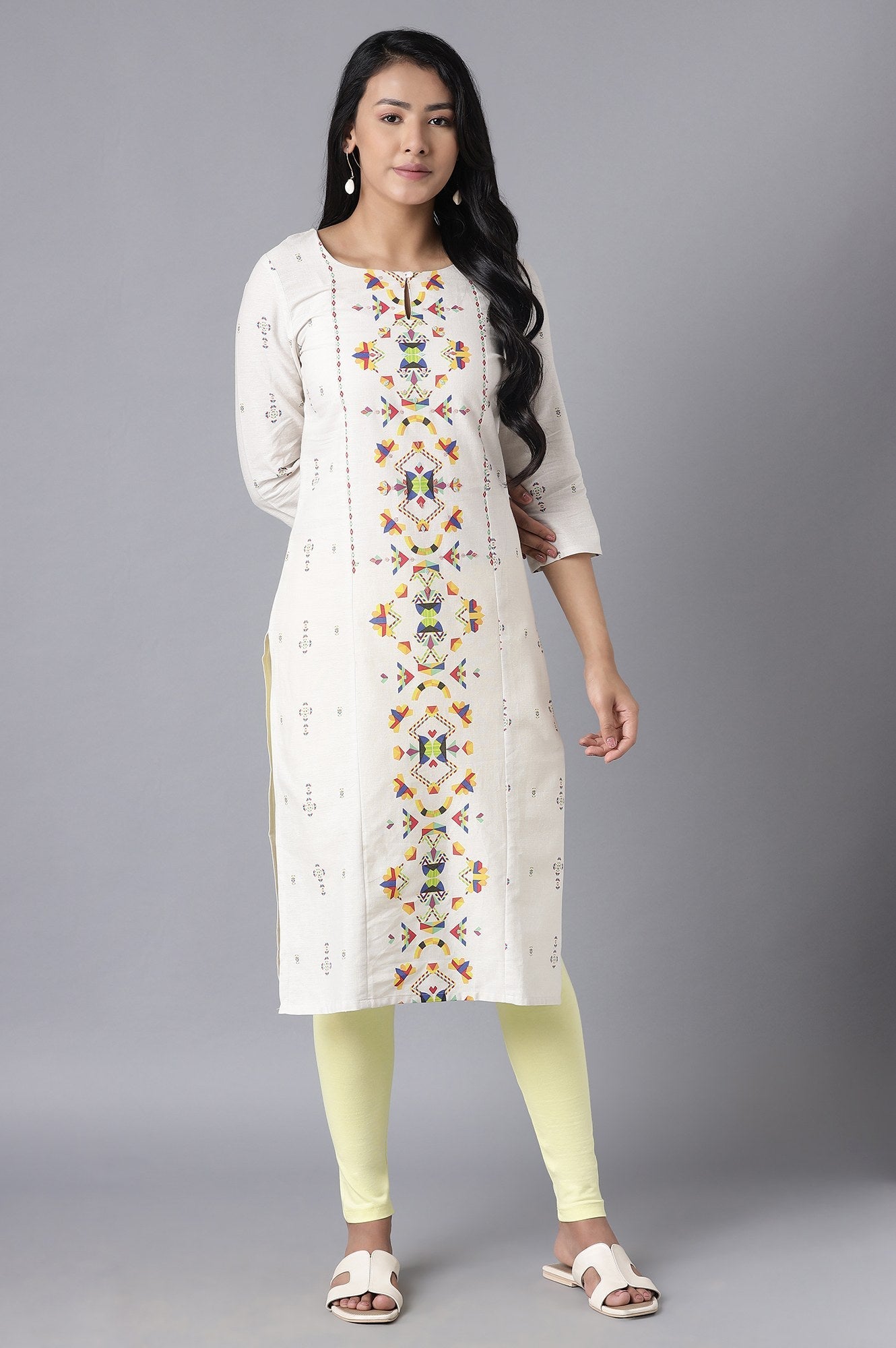 Yellow Solid Skinny Fit Cotton Tights With Elasticated Waistband