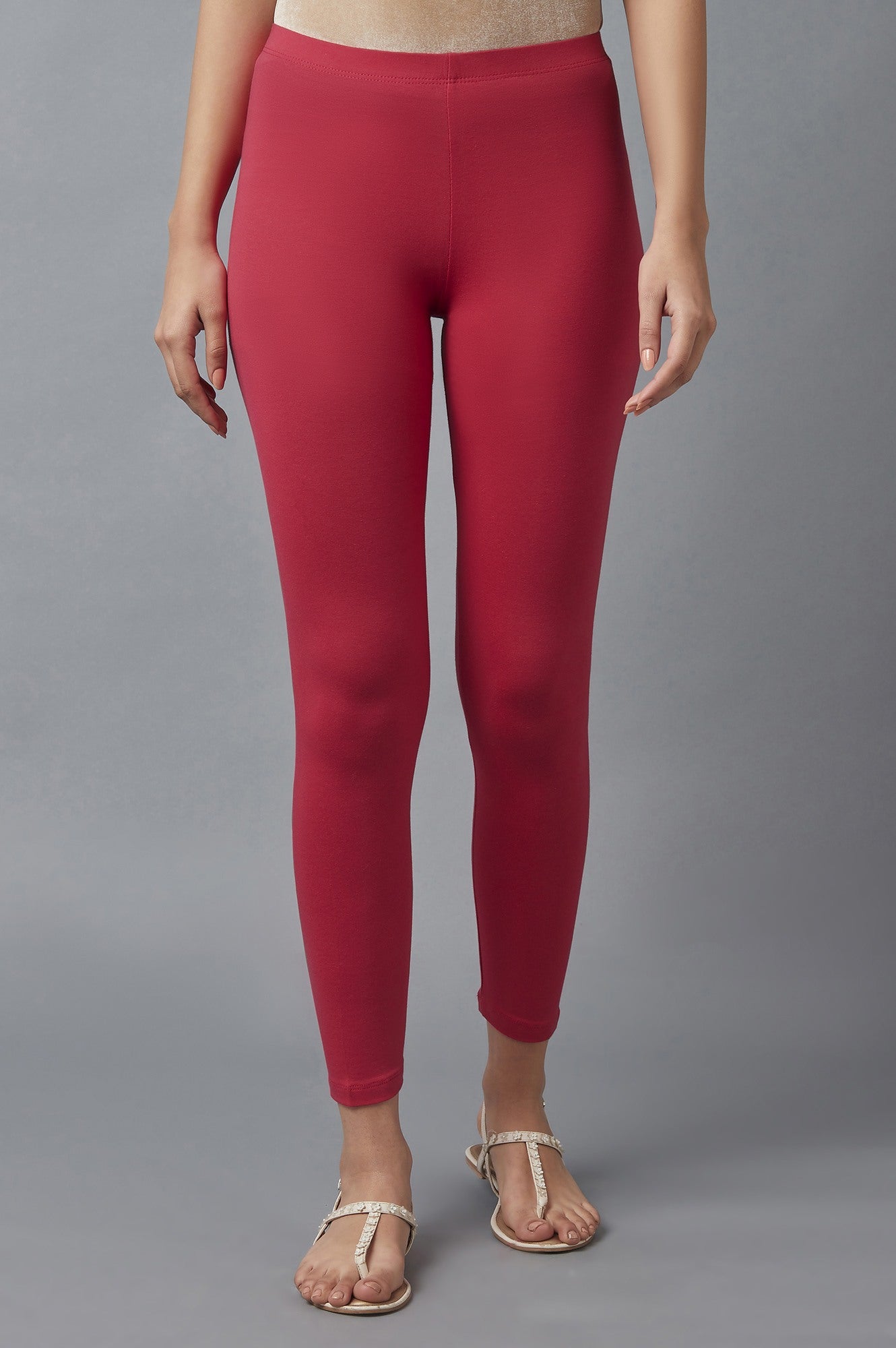 Red Solid Skinny Cotton Tights With Elasticated Waist
