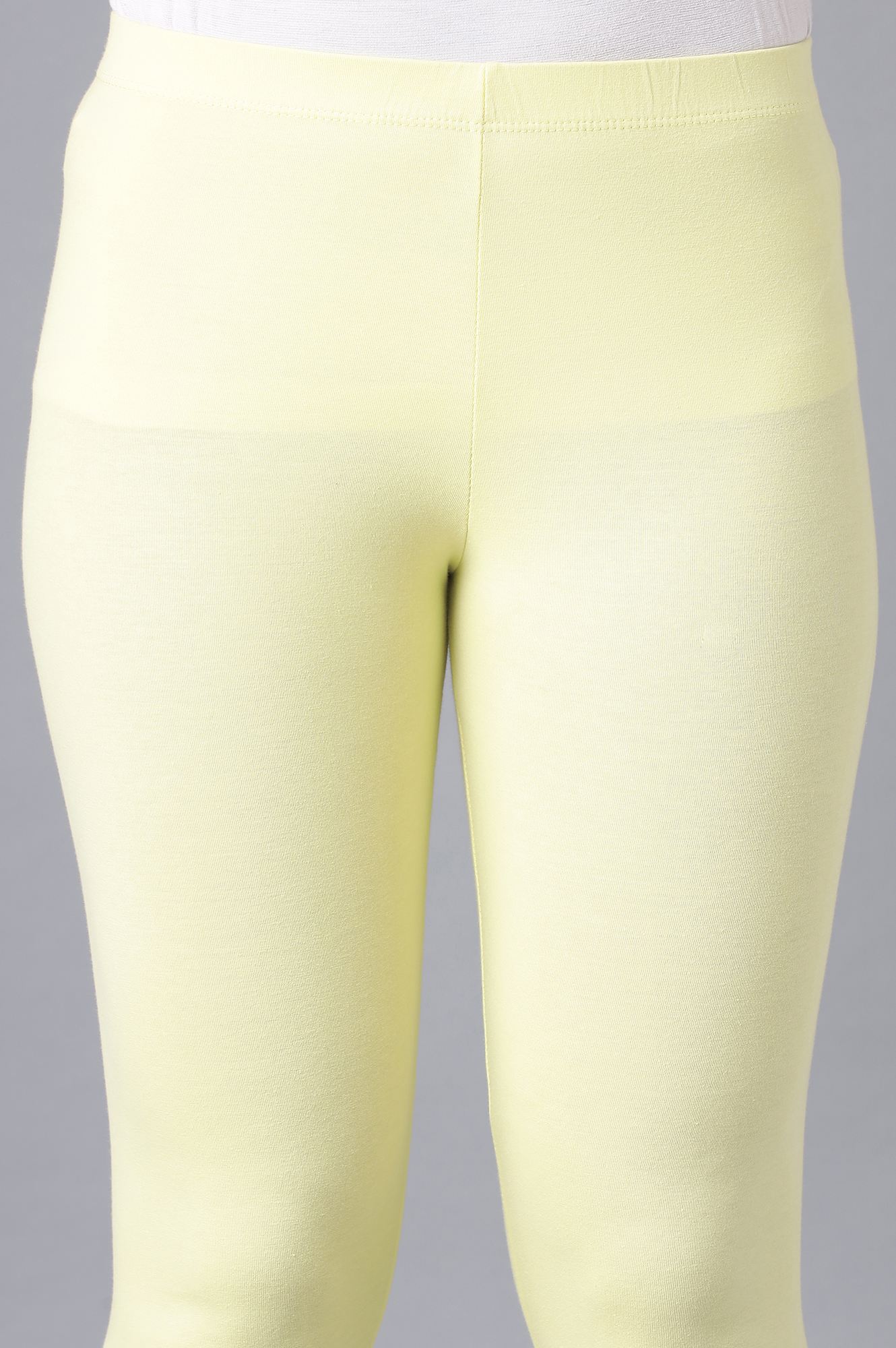 Yellow Solid Skinny Cotton Cropped Tights With Elasticated Waist