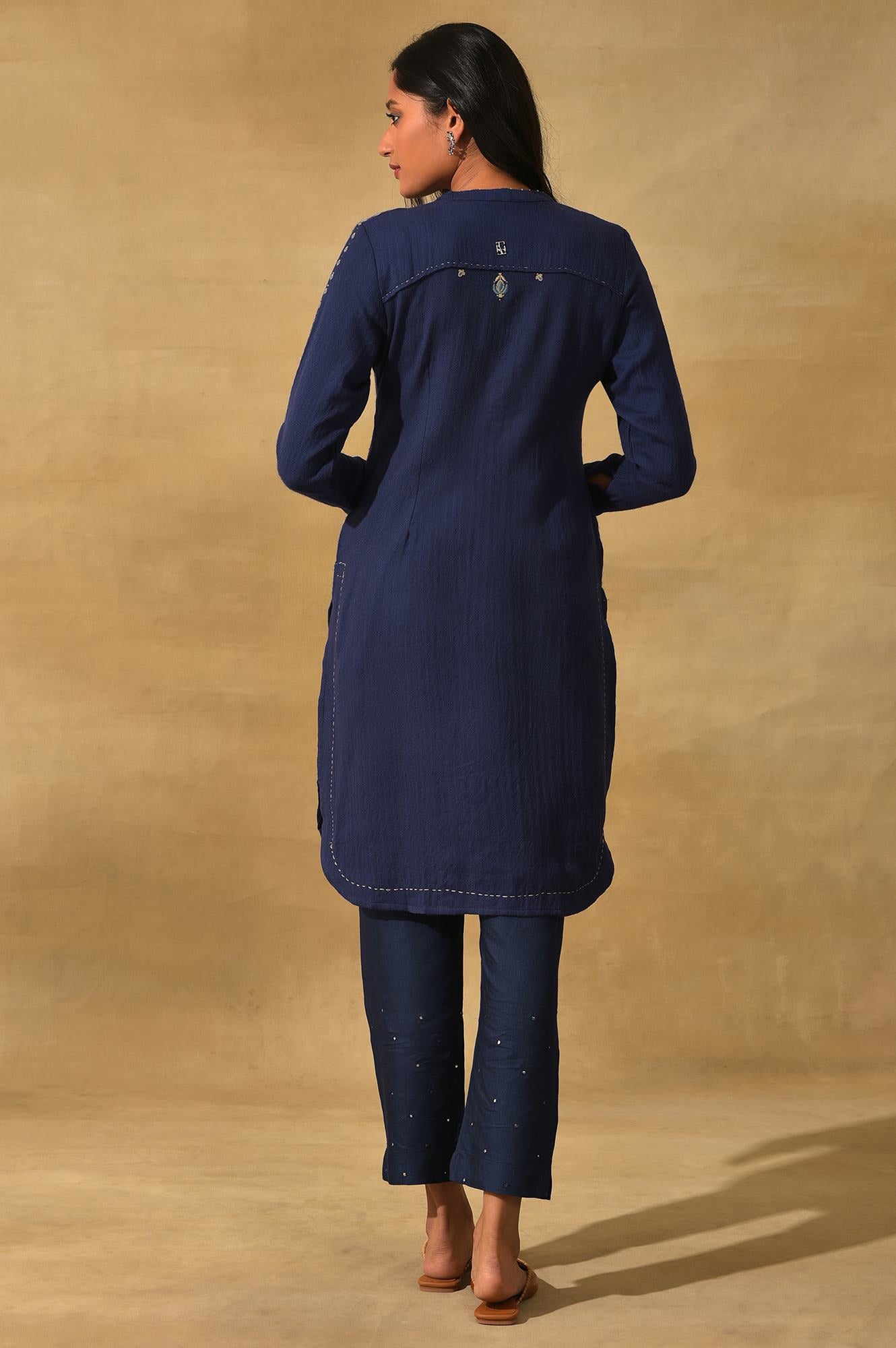 Blue Mandarin Neck Woollen kurta