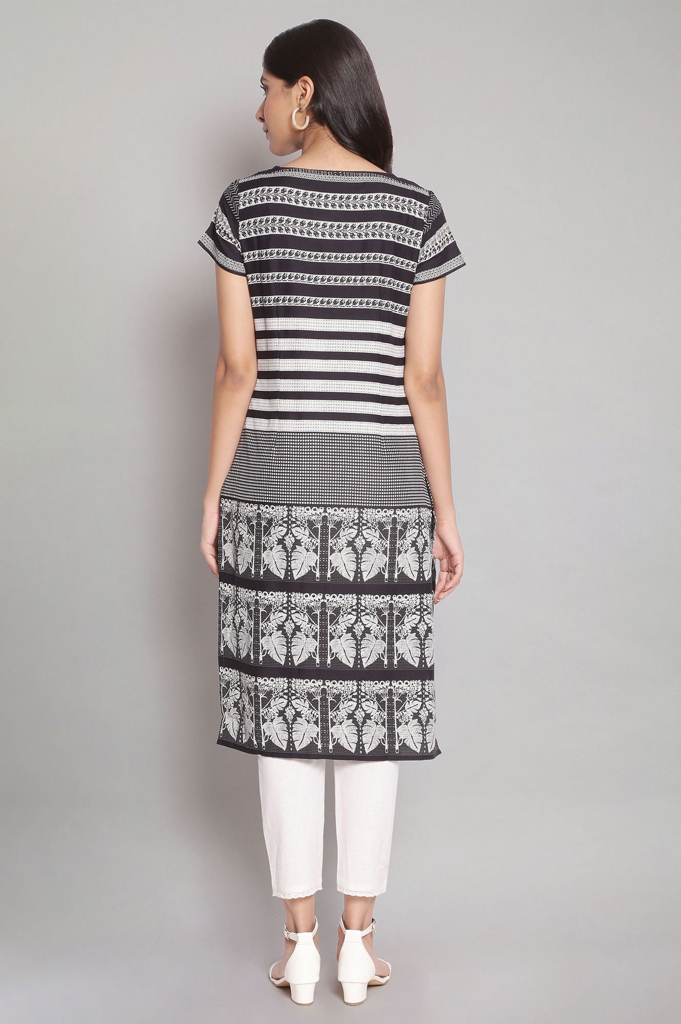 Black Striped Straight kurta