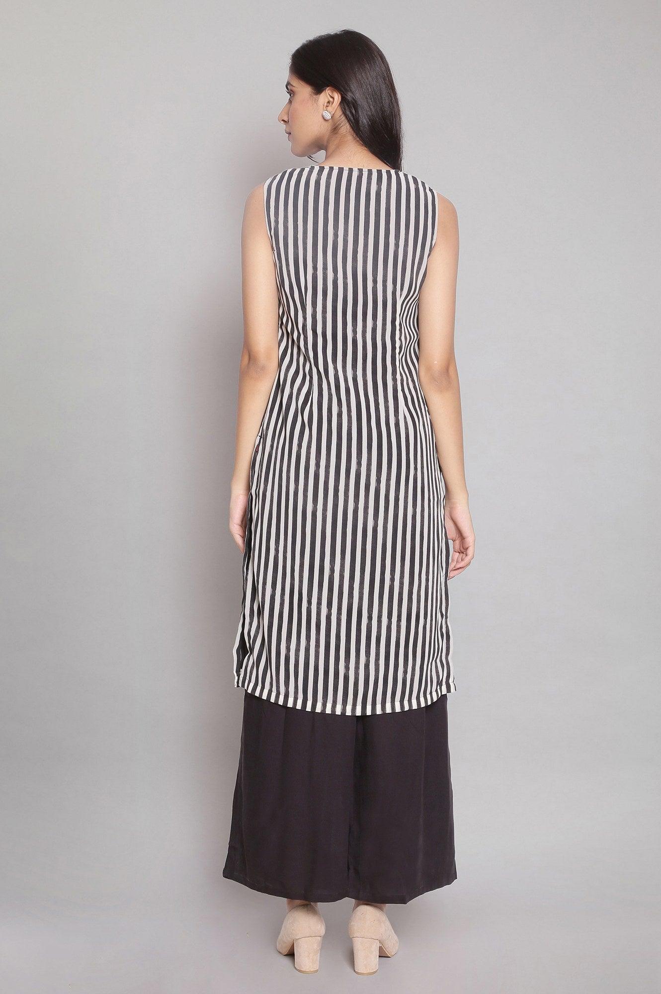 Ecru And Black Stripe Print kurta In Round Neck - wforwoman