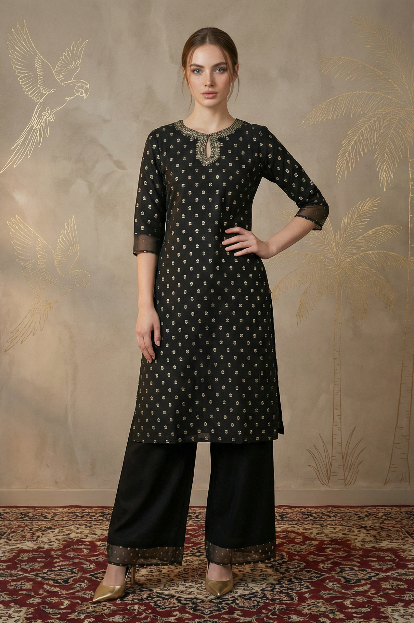 Black Printed kurta With Embroidery And Sequins