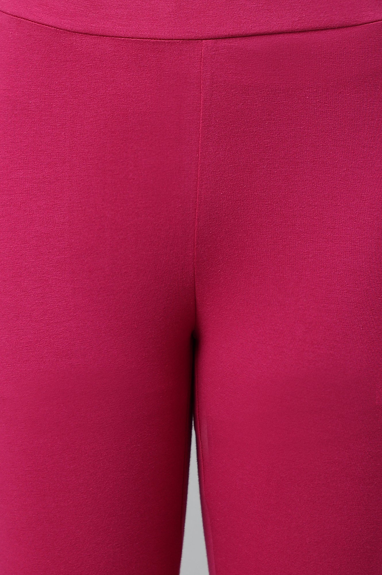 Magenta Solid Knitted Women Tights
