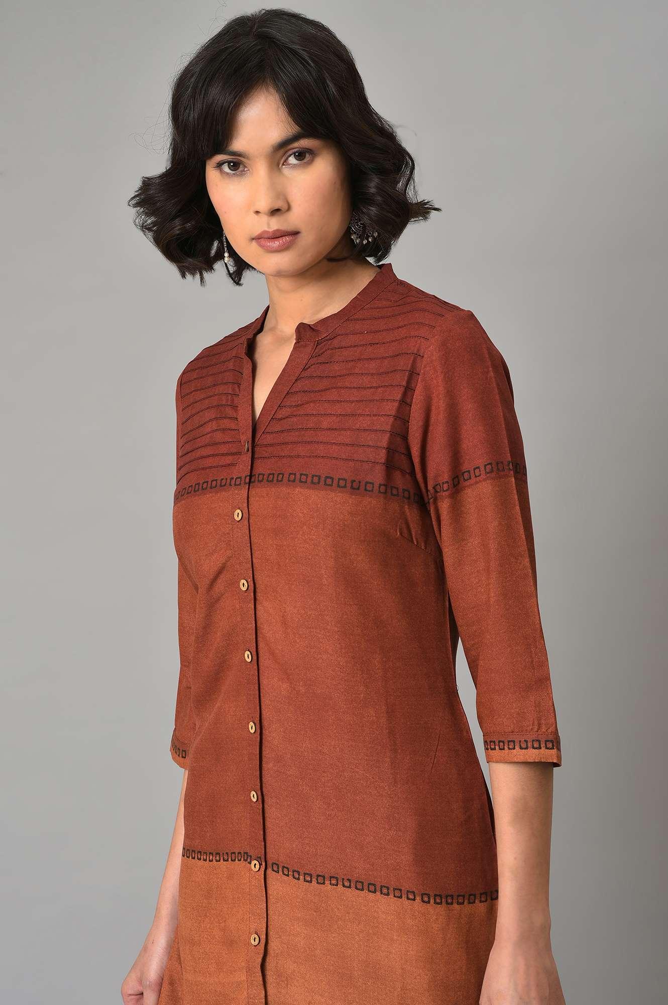 Red Printed Mandarin Collar kurta With Black Straight Pants - wforwoman