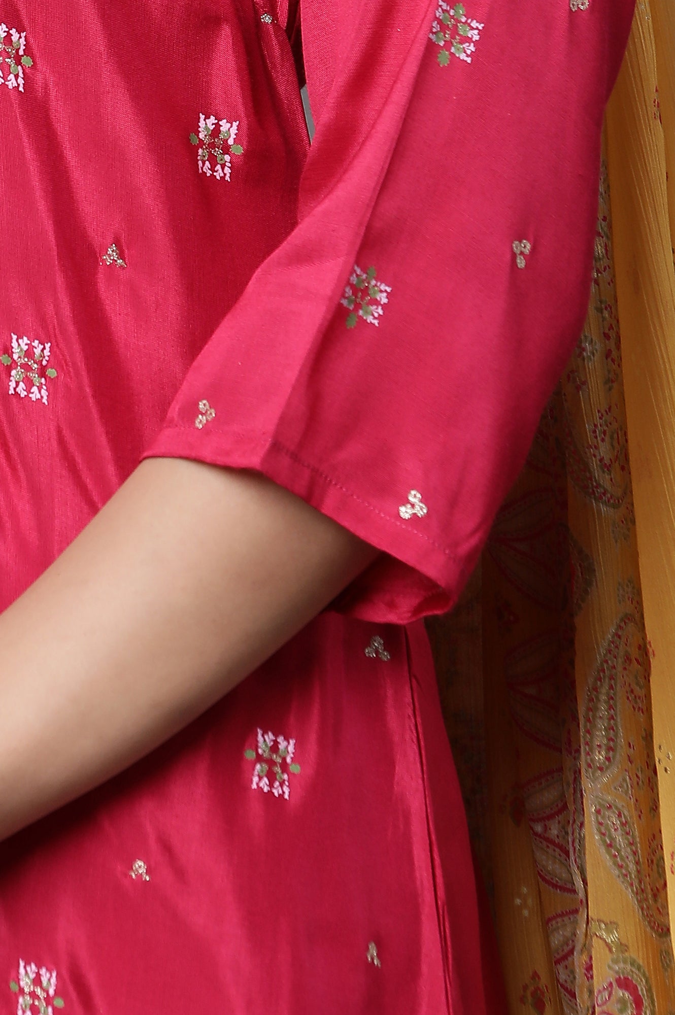 Dark Pink Placement Printed Kurta, Pants And Dupatta Set