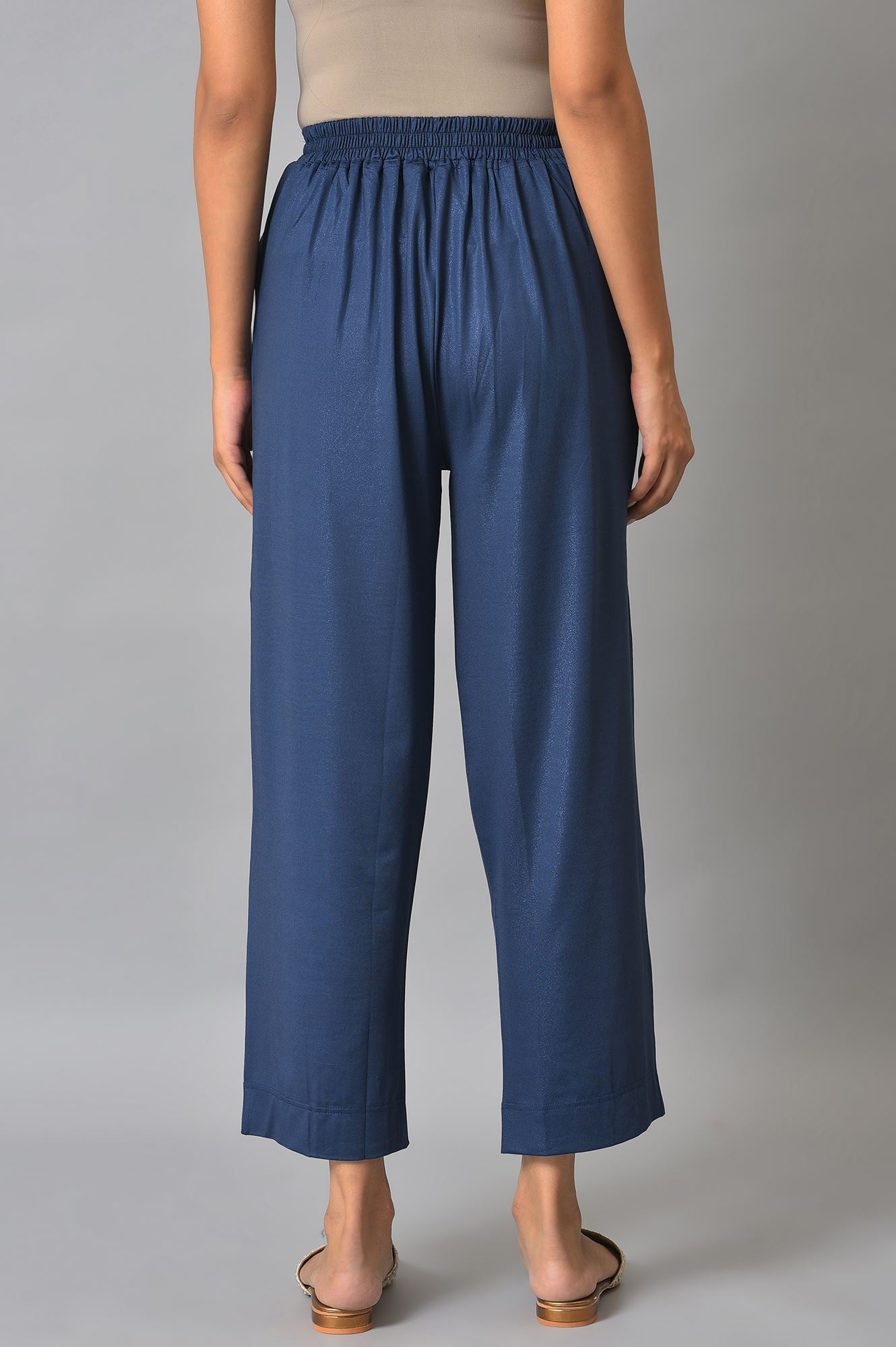 Blue Solid Straight Fit Palazzo With Side Pockets