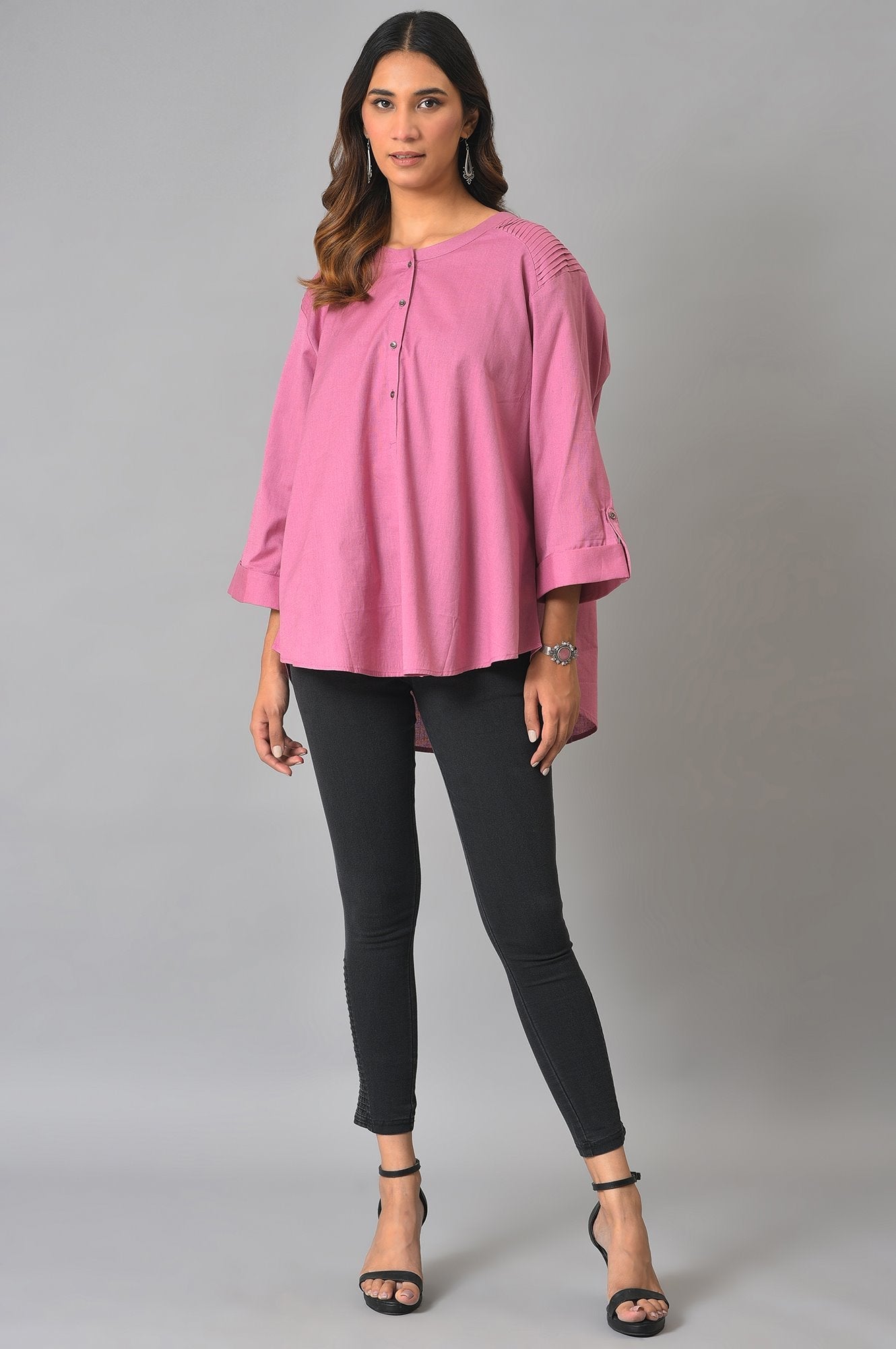 Black Solid Skinny Fit Denim Jeggings With Pintuck Detail