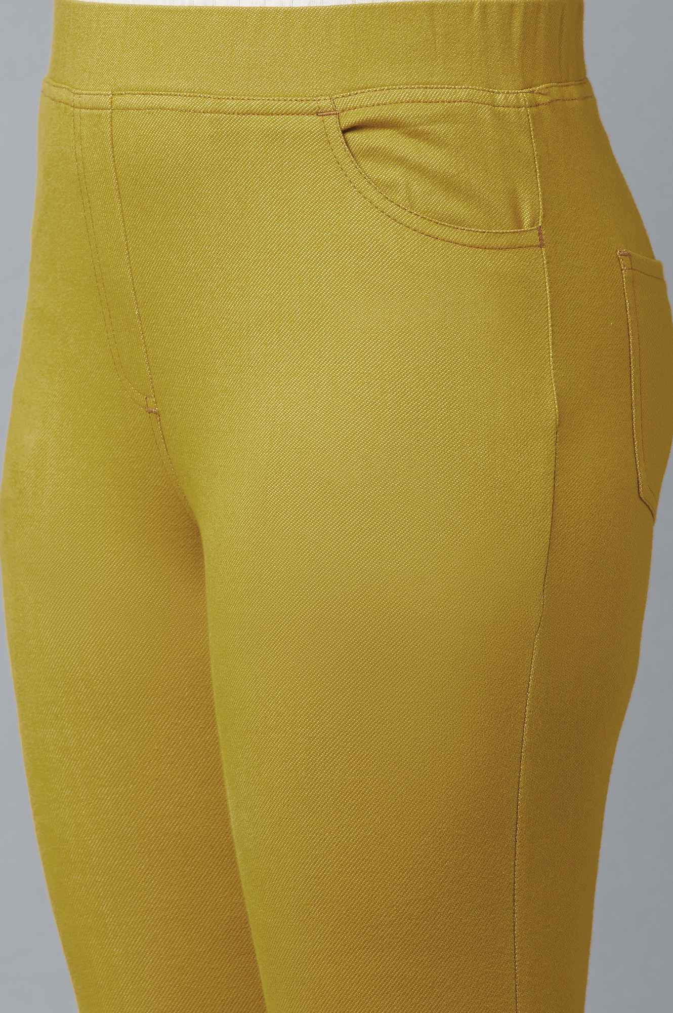 Yellow Solid Skinny Fit Cotton Jeggings With Elasticated Waist