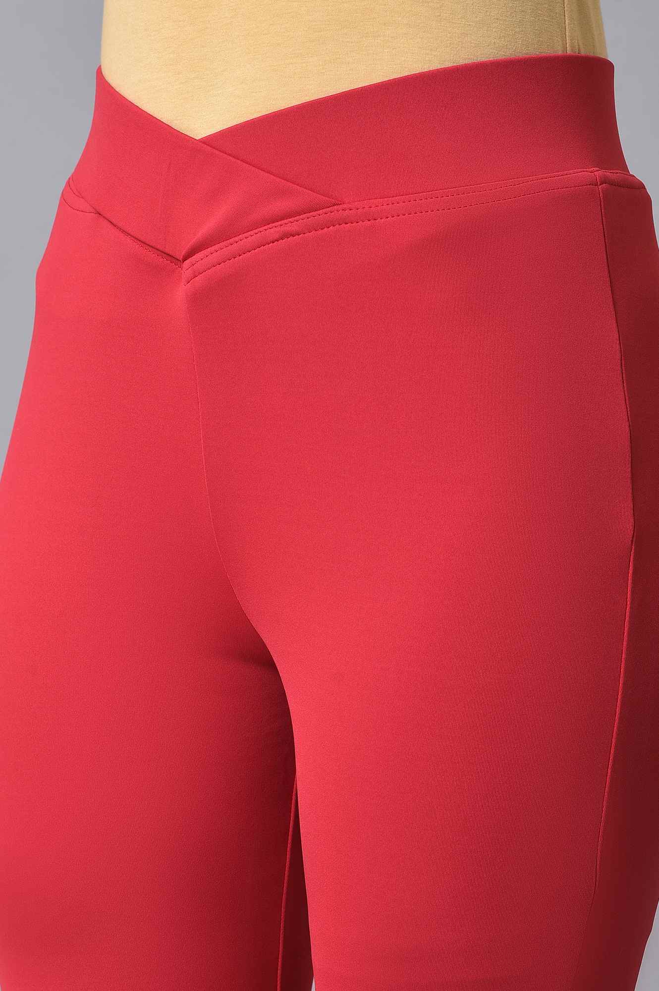 Red Solid Skinny Fit Lycra Tights With Slip On Closure