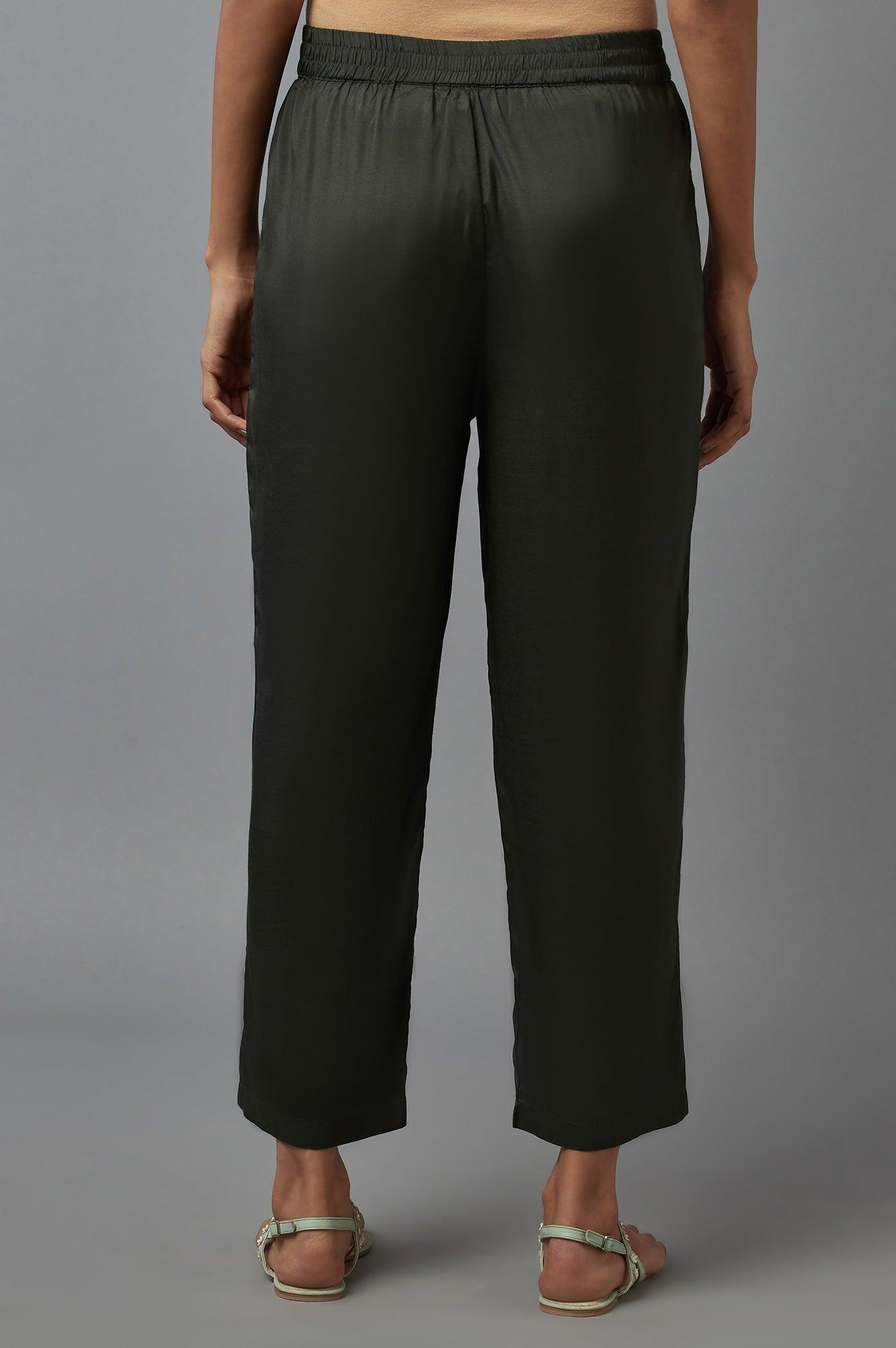 Bottle Green Solid Slim Pants in Straight Silhouette - wforwoman