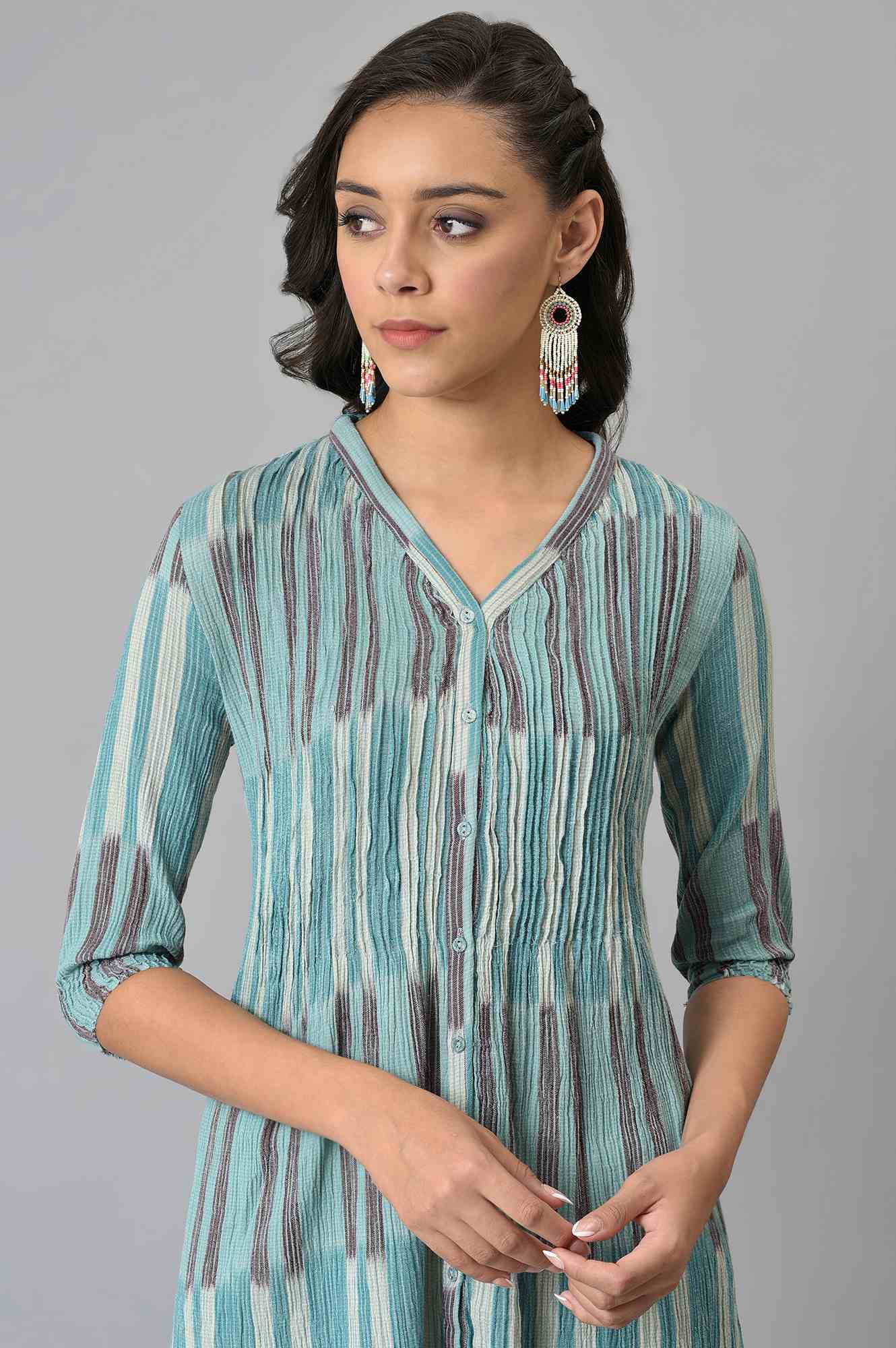 Blue Ikkat Cotton kurta In V-Neck